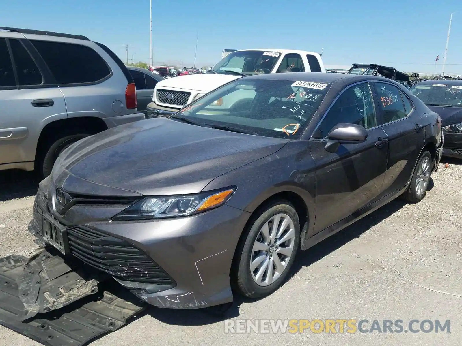 2 Photograph of a damaged car 4T1C11AK9LU916569 TOYOTA CAMRY 2020