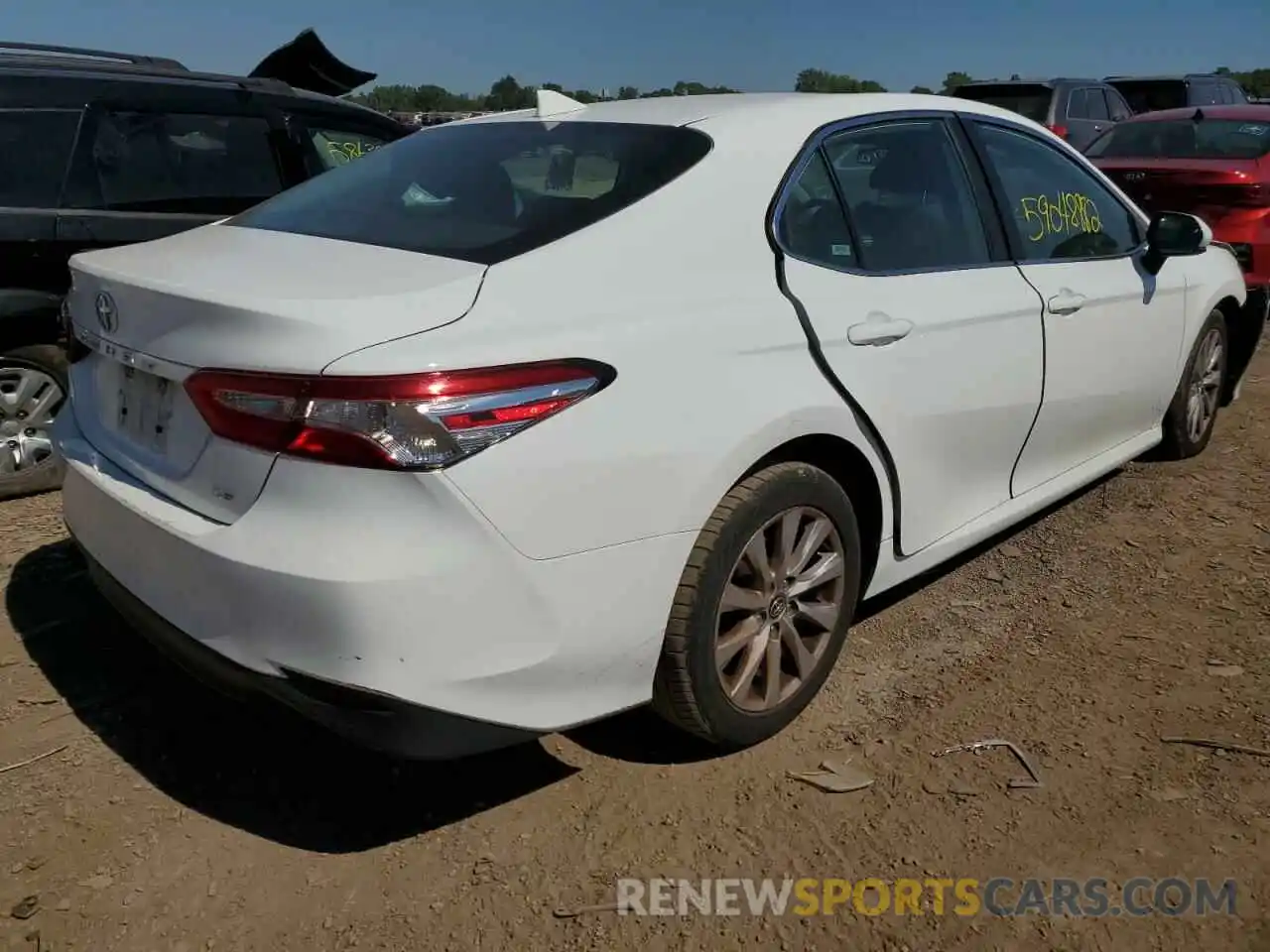 4 Photograph of a damaged car 4T1C11AK9LU919018 TOYOTA CAMRY 2020