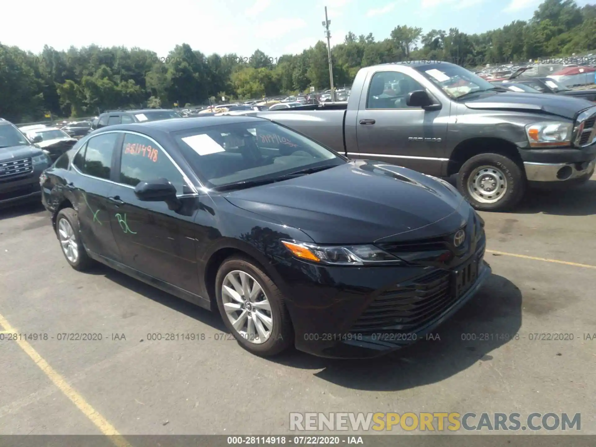 1 Photograph of a damaged car 4T1C11AK9LU919147 TOYOTA CAMRY 2020