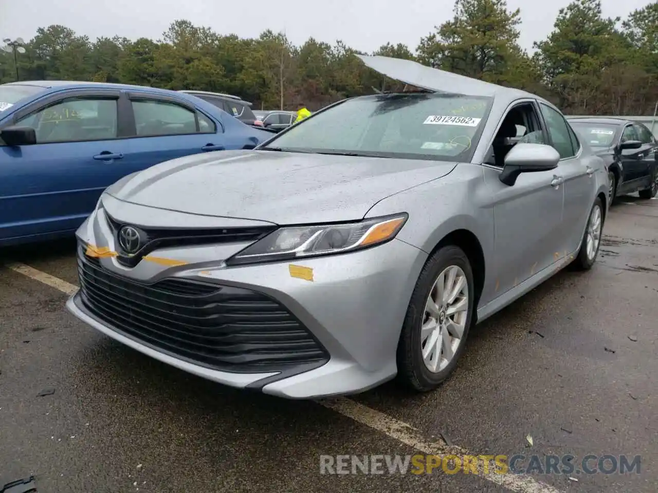 2 Photograph of a damaged car 4T1C11AK9LU926230 TOYOTA CAMRY 2020