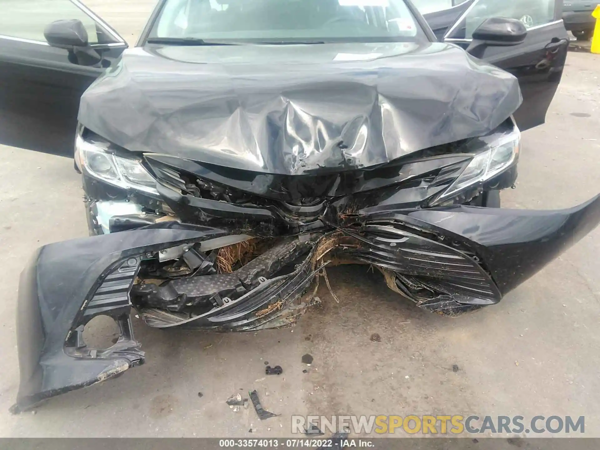 6 Photograph of a damaged car 4T1C11AK9LU937826 TOYOTA CAMRY 2020