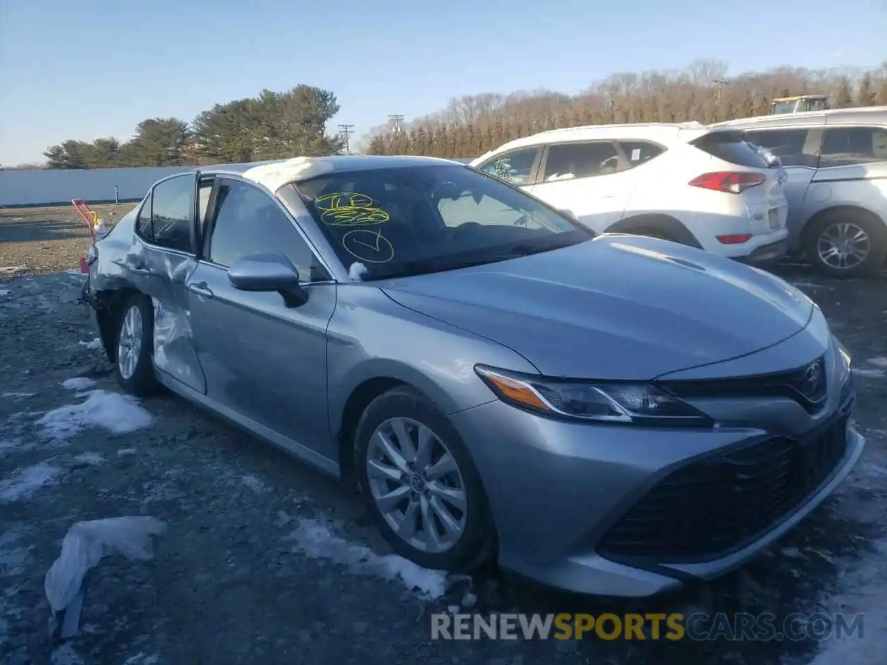 9 Photograph of a damaged car 4T1C11AK9LU938247 TOYOTA CAMRY 2020