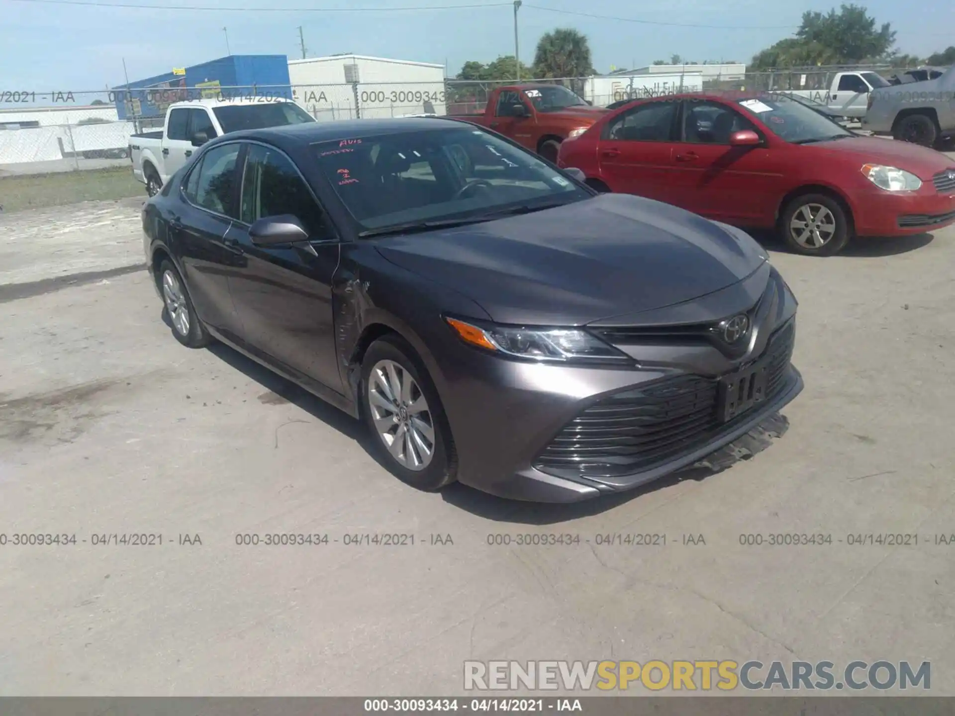 1 Photograph of a damaged car 4T1C11AK9LU943545 TOYOTA CAMRY 2020