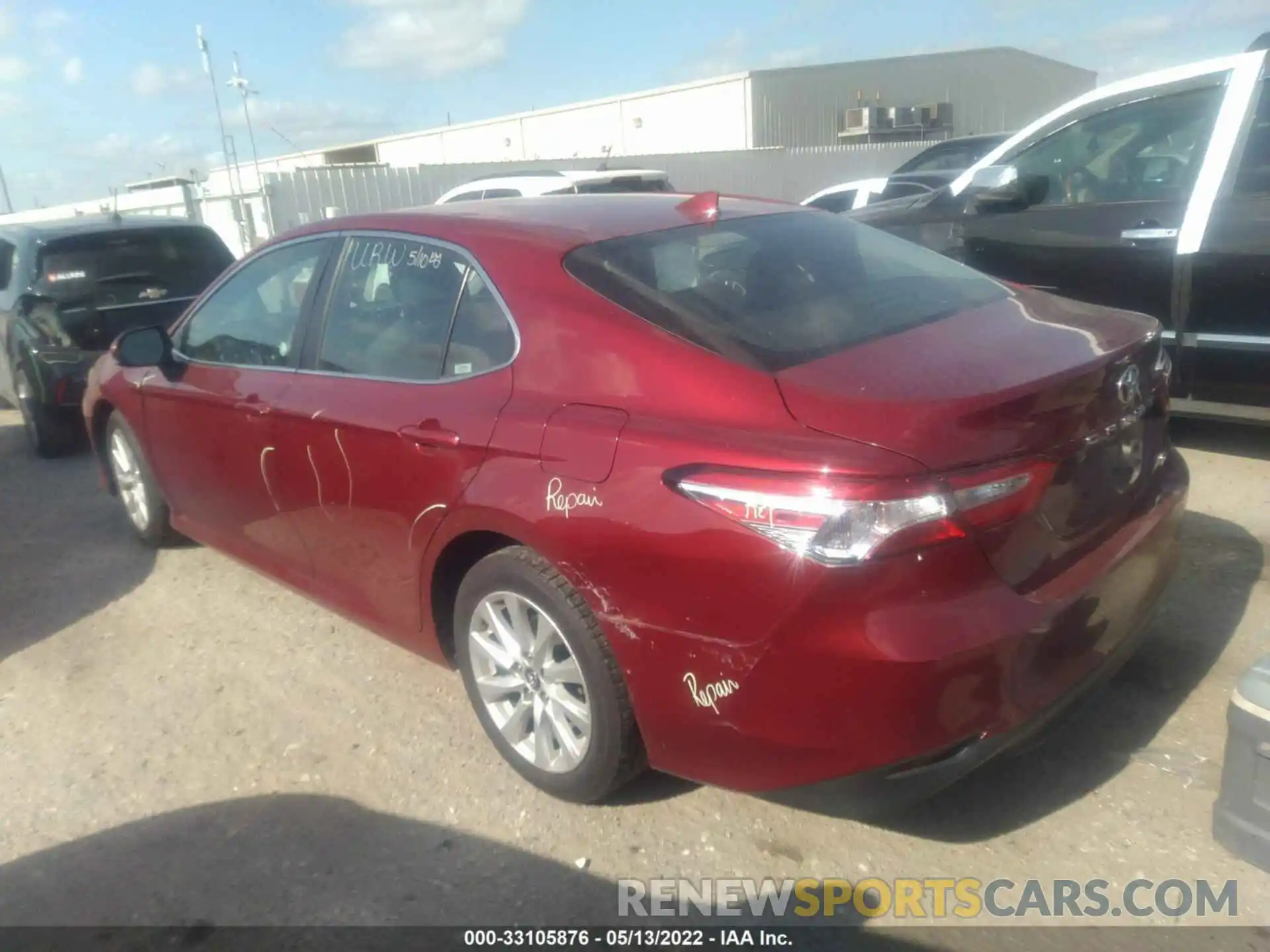 3 Photograph of a damaged car 4T1C11AK9LU944128 TOYOTA CAMRY 2020