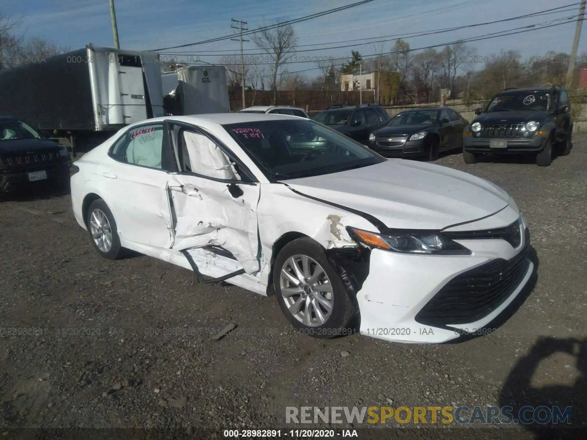 1 Photograph of a damaged car 4T1C11AK9LU949300 TOYOTA CAMRY 2020