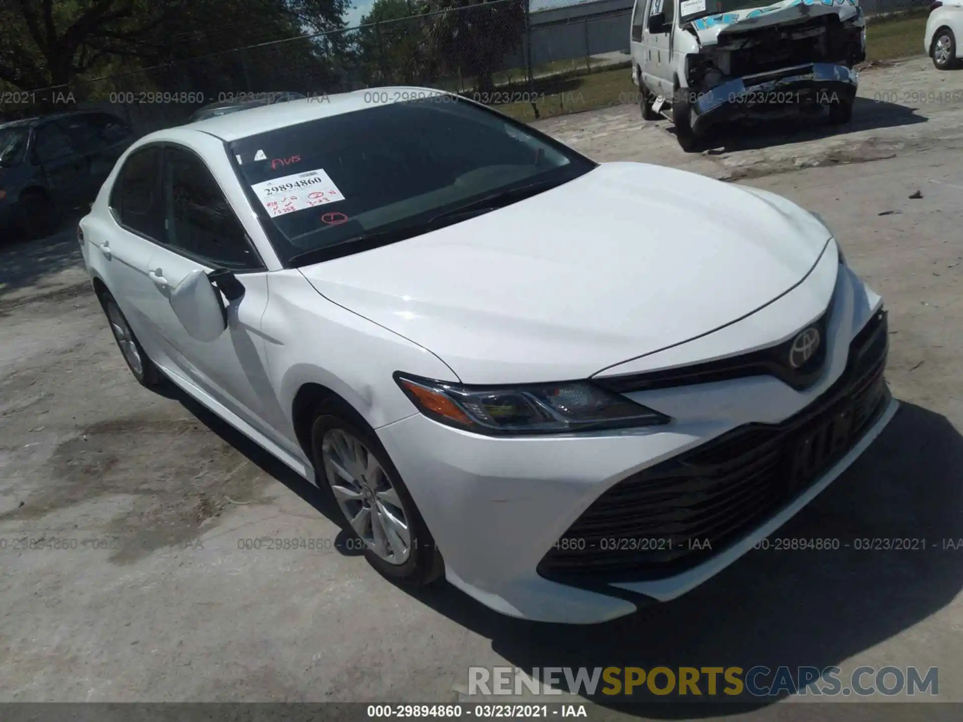 1 Photograph of a damaged car 4T1C11AK9LU949880 TOYOTA CAMRY 2020