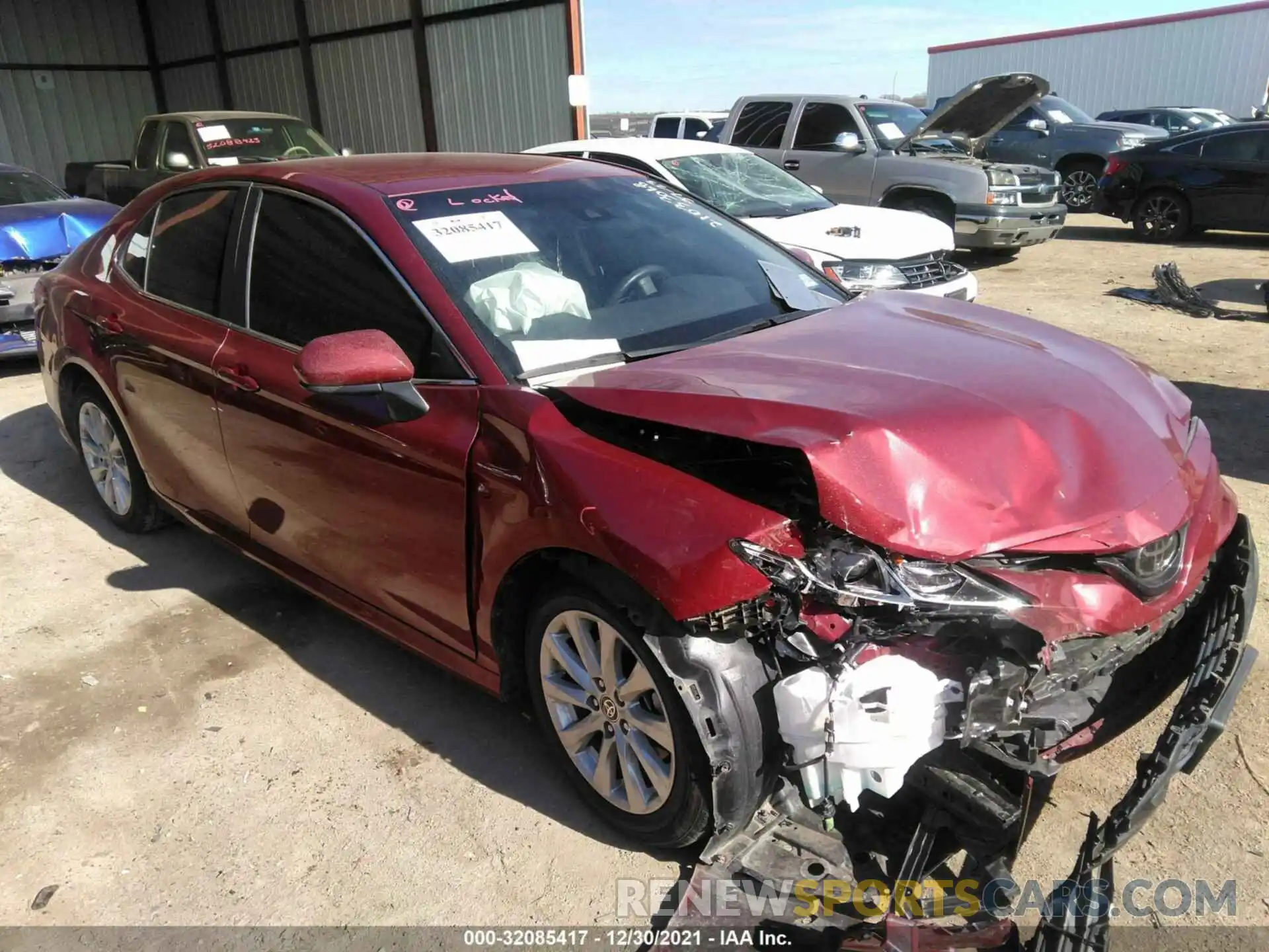 1 Photograph of a damaged car 4T1C11AK9LU950334 TOYOTA CAMRY 2020