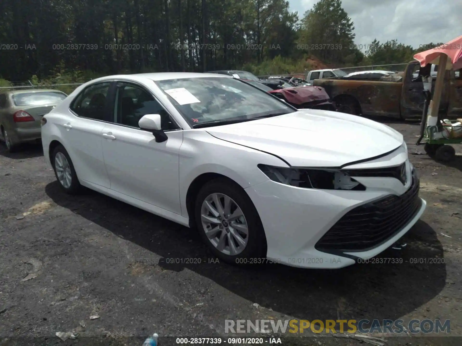 1 Photograph of a damaged car 4T1C11AK9LU955940 TOYOTA CAMRY 2020