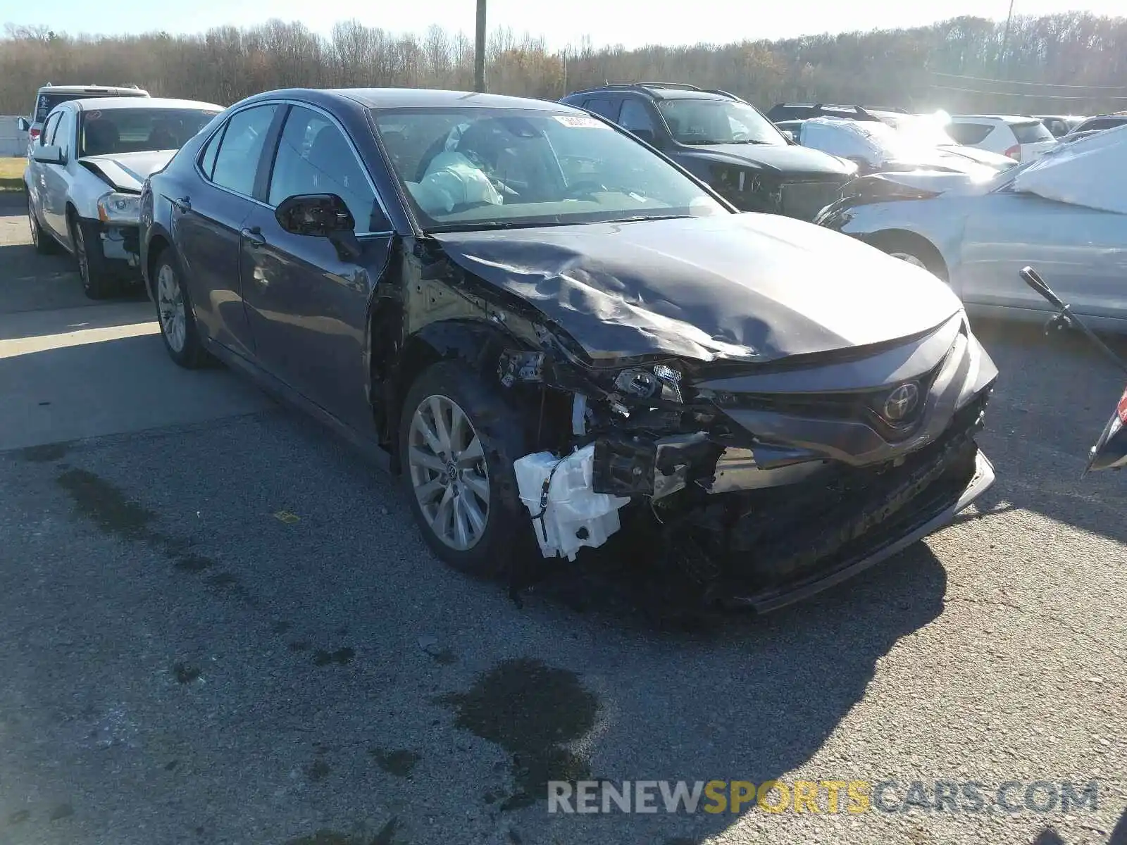 1 Photograph of a damaged car 4T1C11AK9LU964864 TOYOTA CAMRY 2020