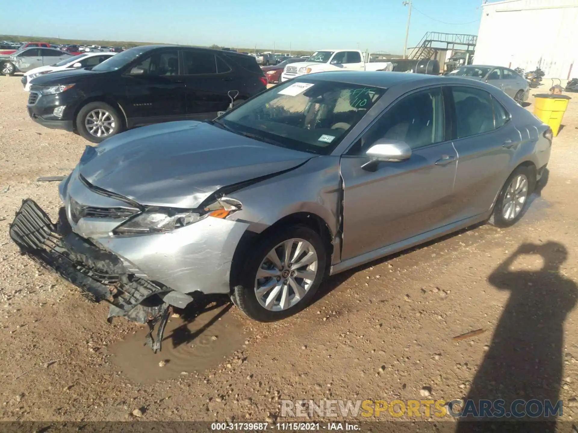 2 Photograph of a damaged car 4T1C11AK9LU965948 TOYOTA CAMRY 2020