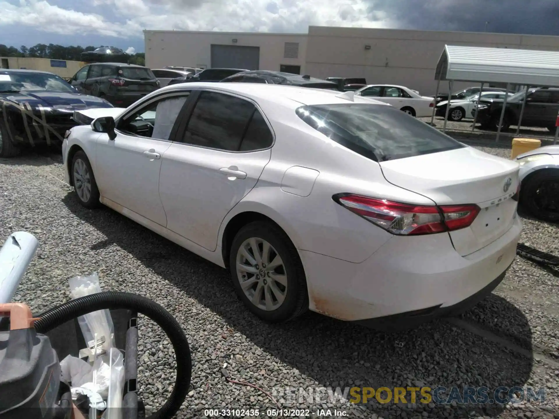 3 Photograph of a damaged car 4T1C11AK9LU973287 TOYOTA CAMRY 2020