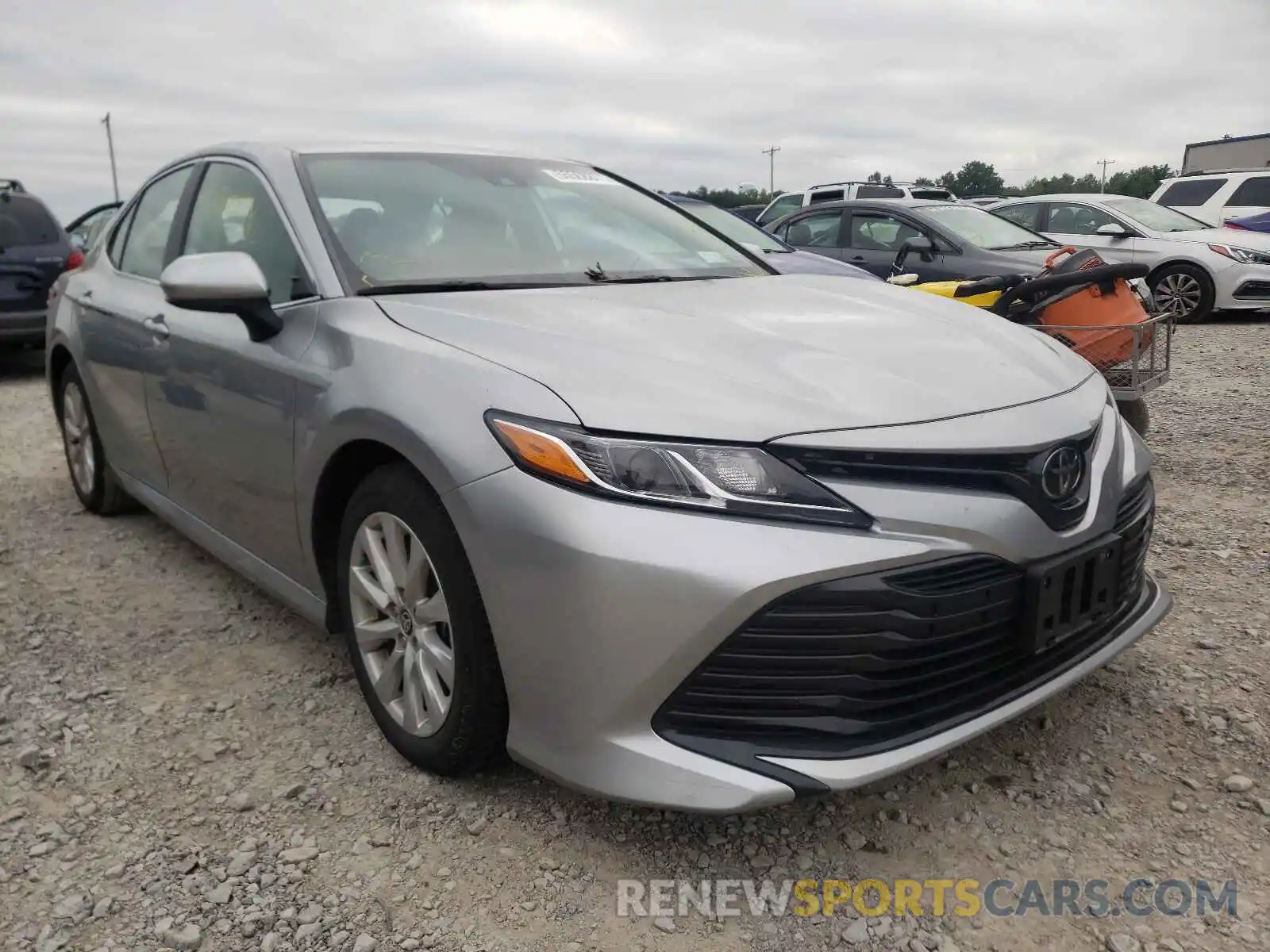 1 Photograph of a damaged car 4T1C11AK9LU981700 TOYOTA CAMRY 2020