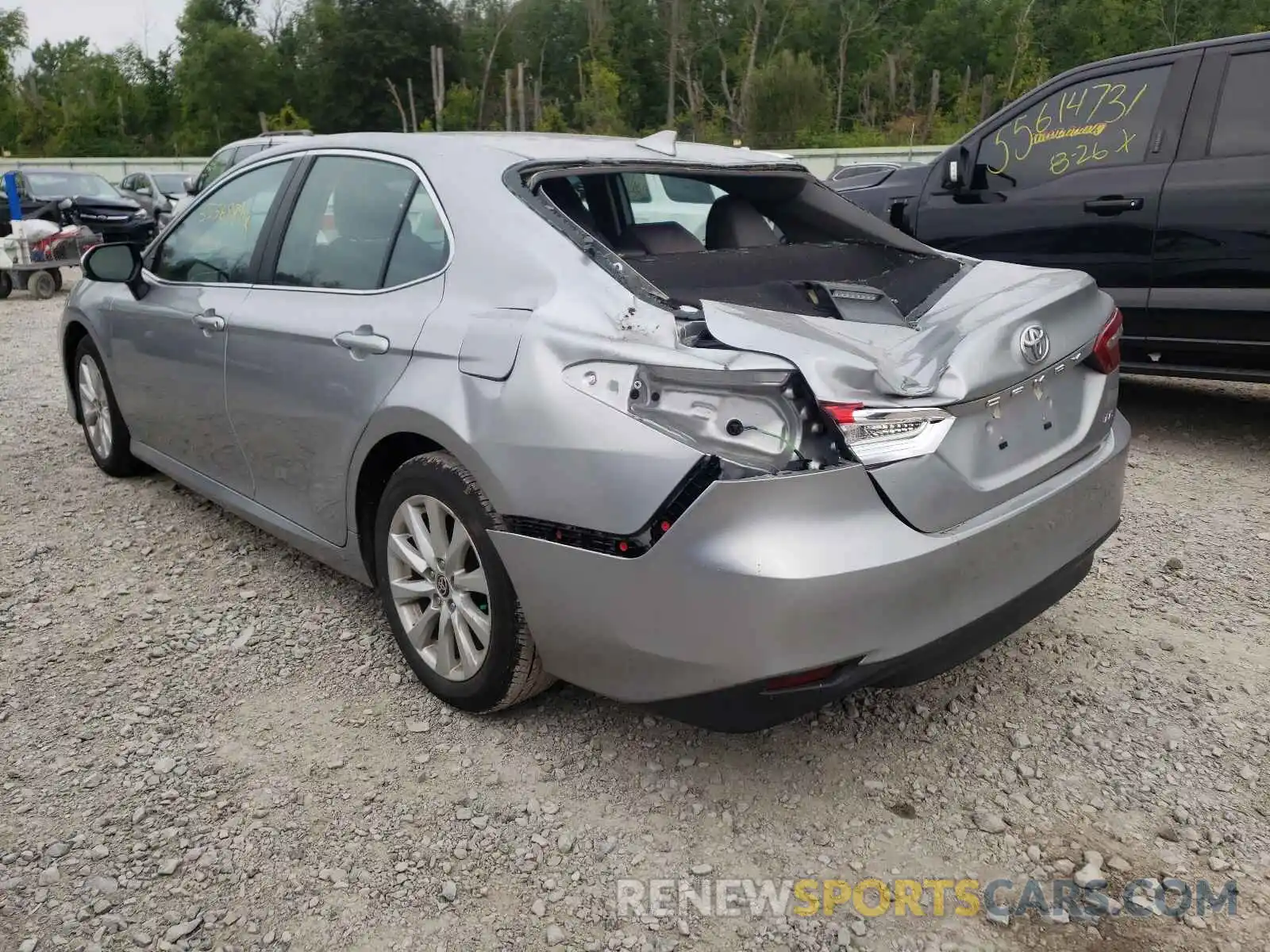 3 Photograph of a damaged car 4T1C11AK9LU981700 TOYOTA CAMRY 2020