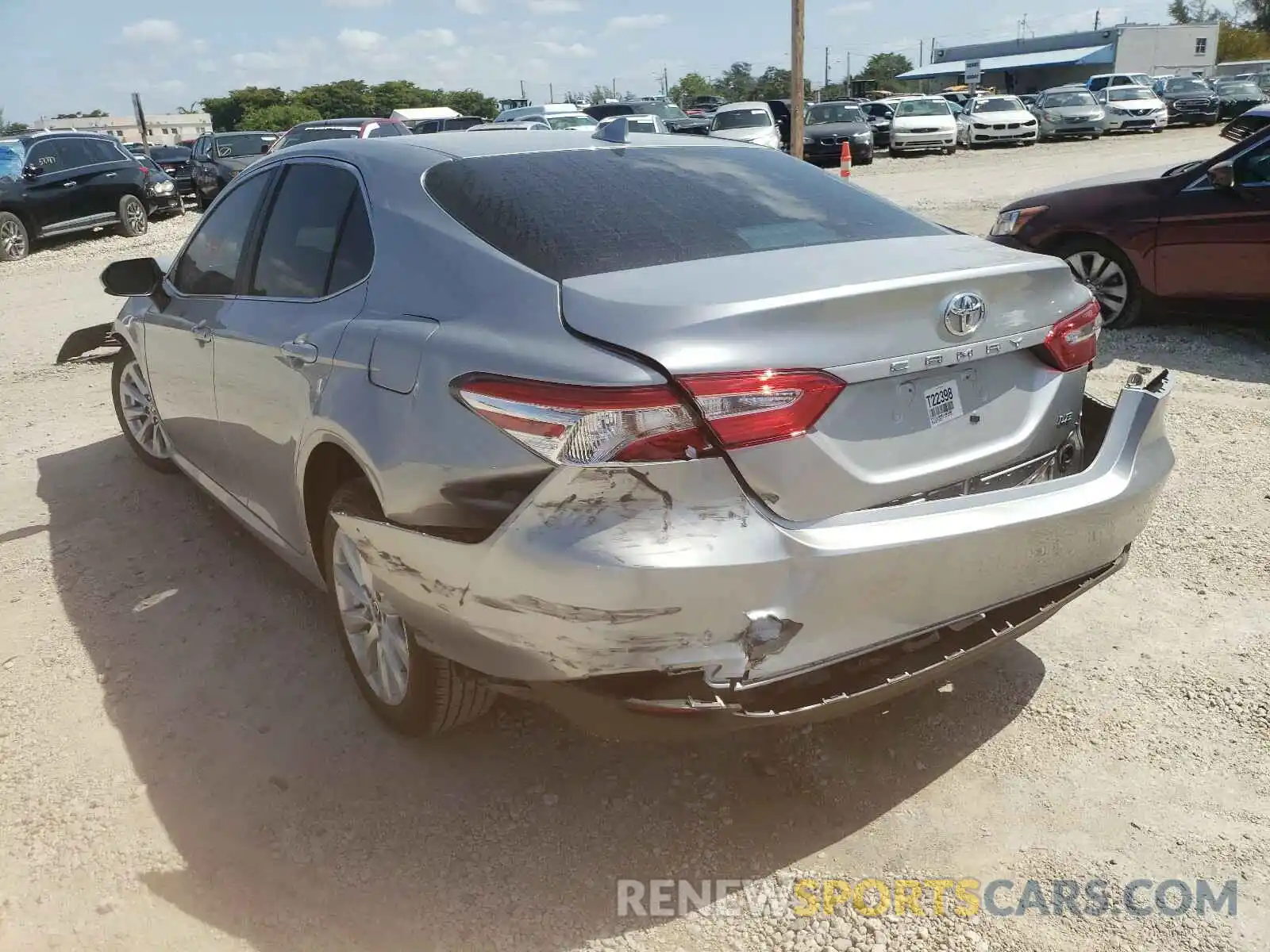 3 Photograph of a damaged car 4T1C11AK9LU981891 TOYOTA CAMRY 2020