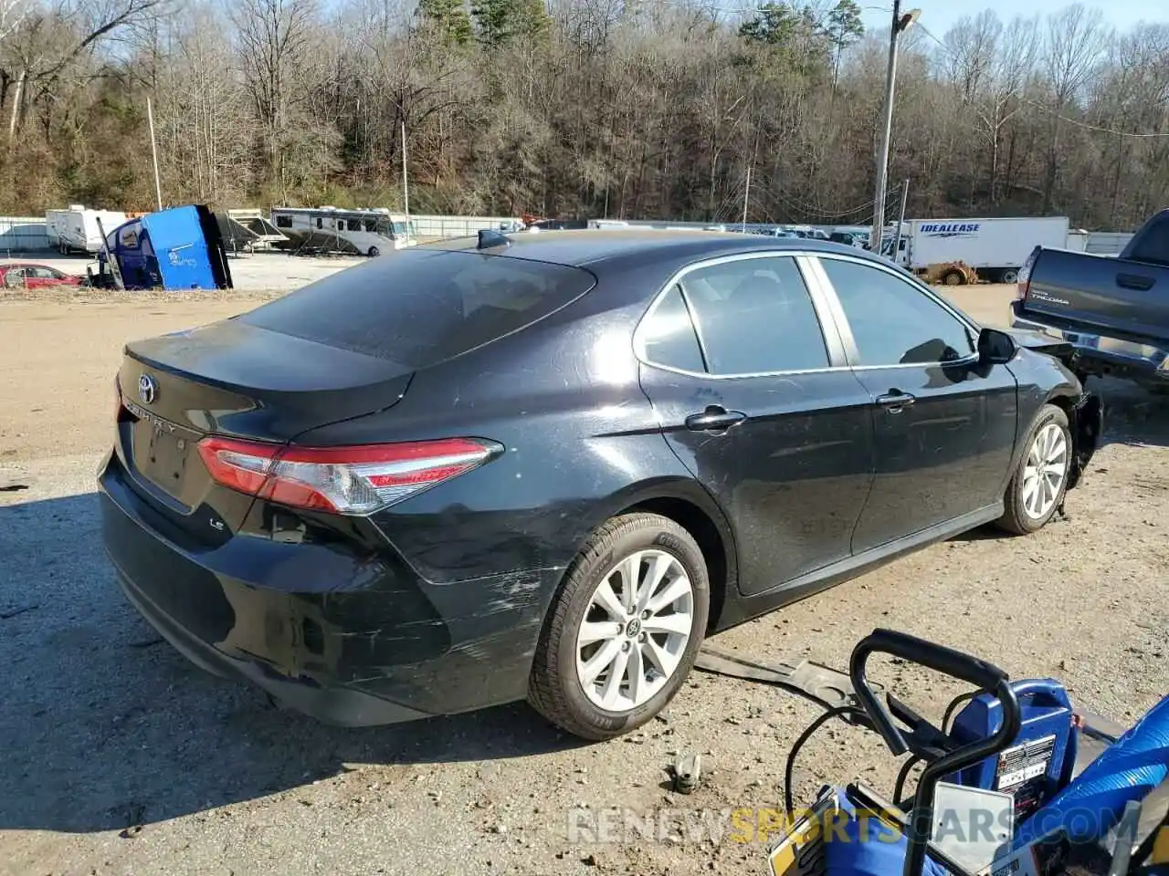 3 Photograph of a damaged car 4T1C11AK9LU985584 TOYOTA CAMRY 2020