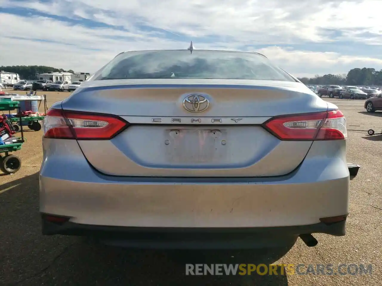 6 Photograph of a damaged car 4T1C11AK9LU987738 TOYOTA CAMRY 2020