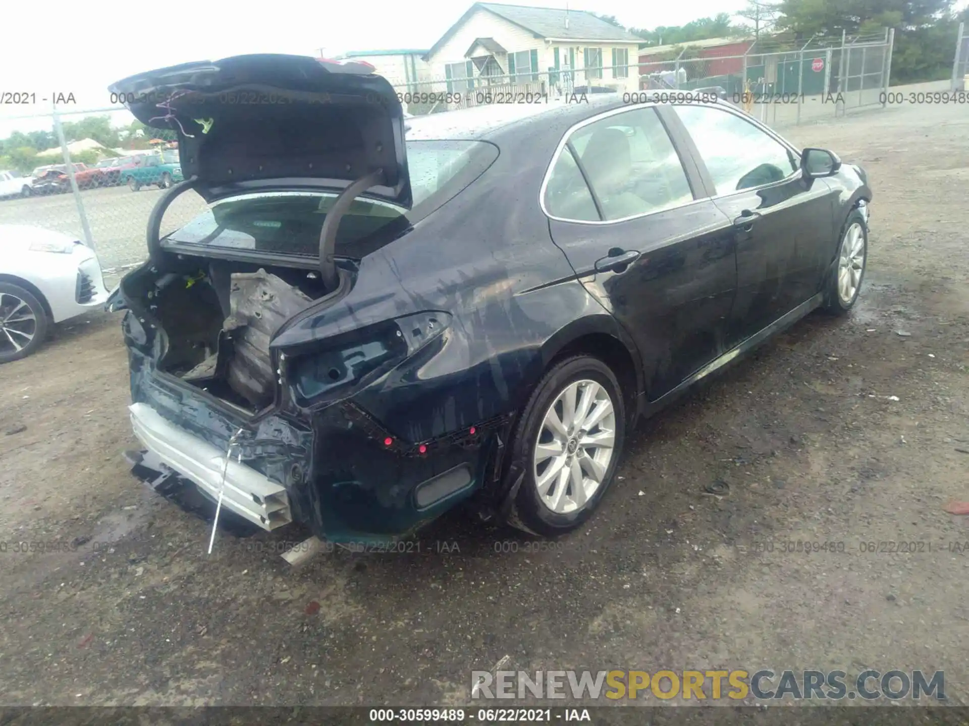 4 Photograph of a damaged car 4T1C11AK9LU990994 TOYOTA CAMRY 2020