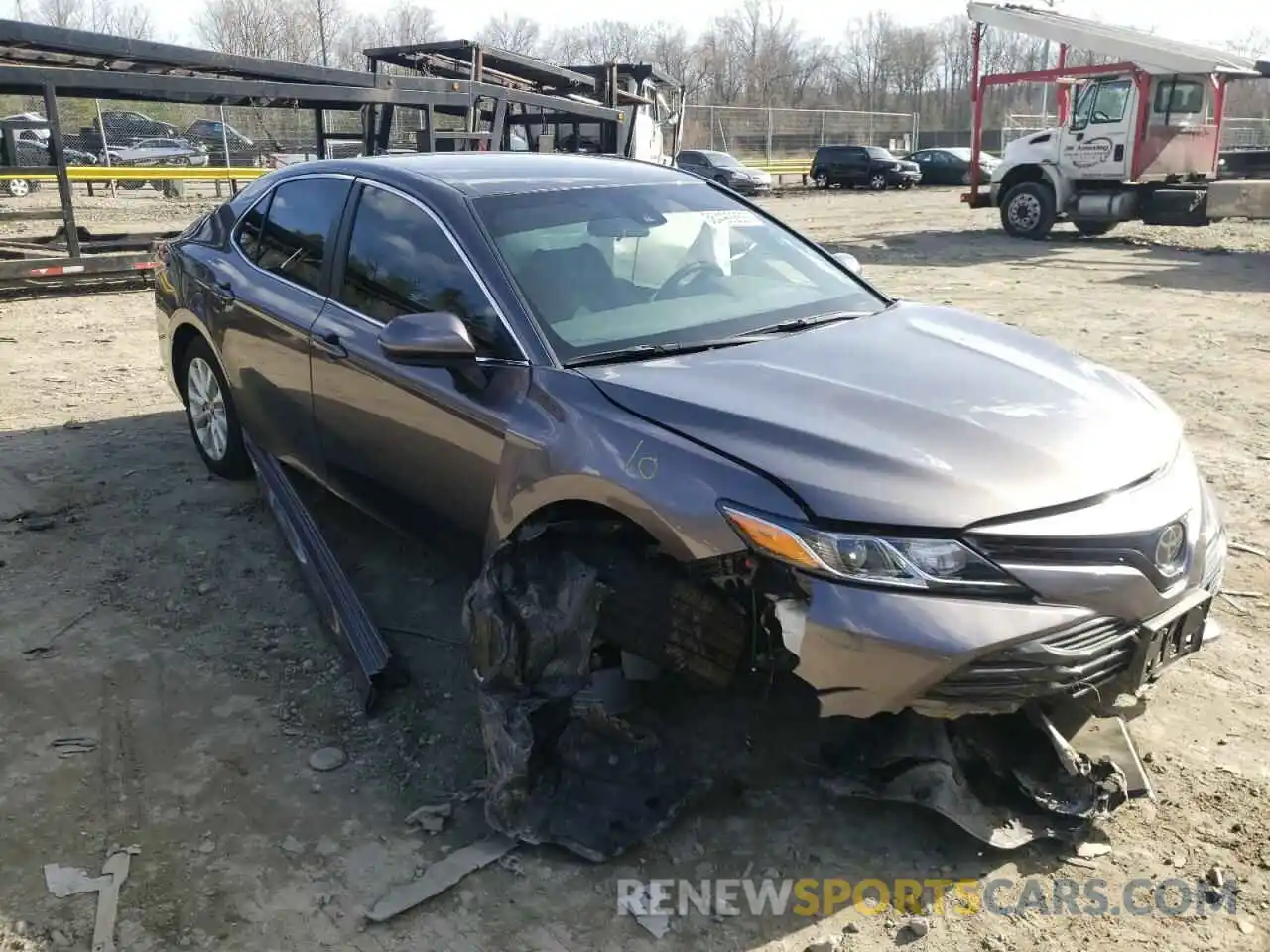 1 Photograph of a damaged car 4T1C11AK9LU996763 TOYOTA CAMRY 2020