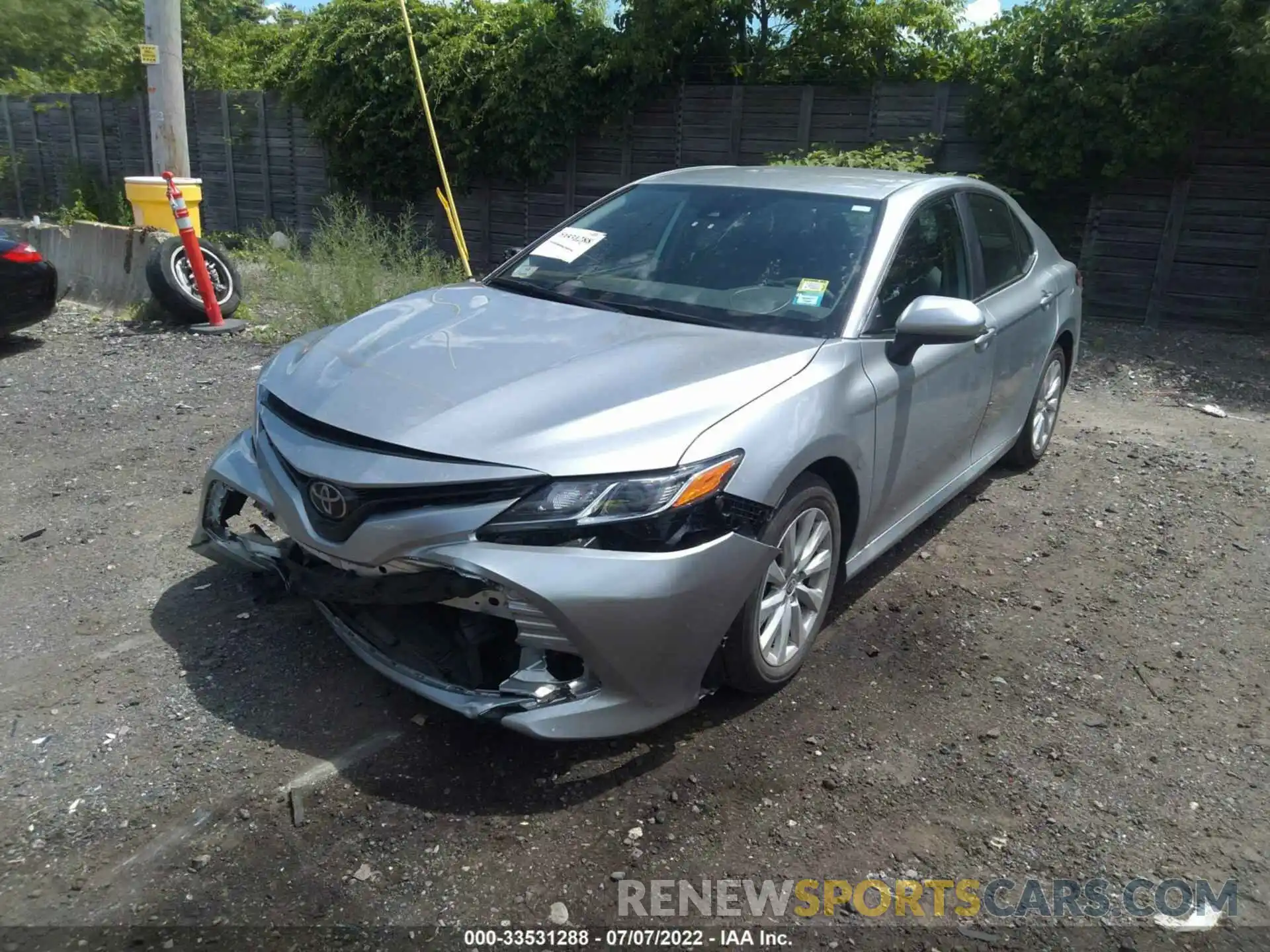 2 Photograph of a damaged car 4T1C11AK9LU998187 TOYOTA CAMRY 2020