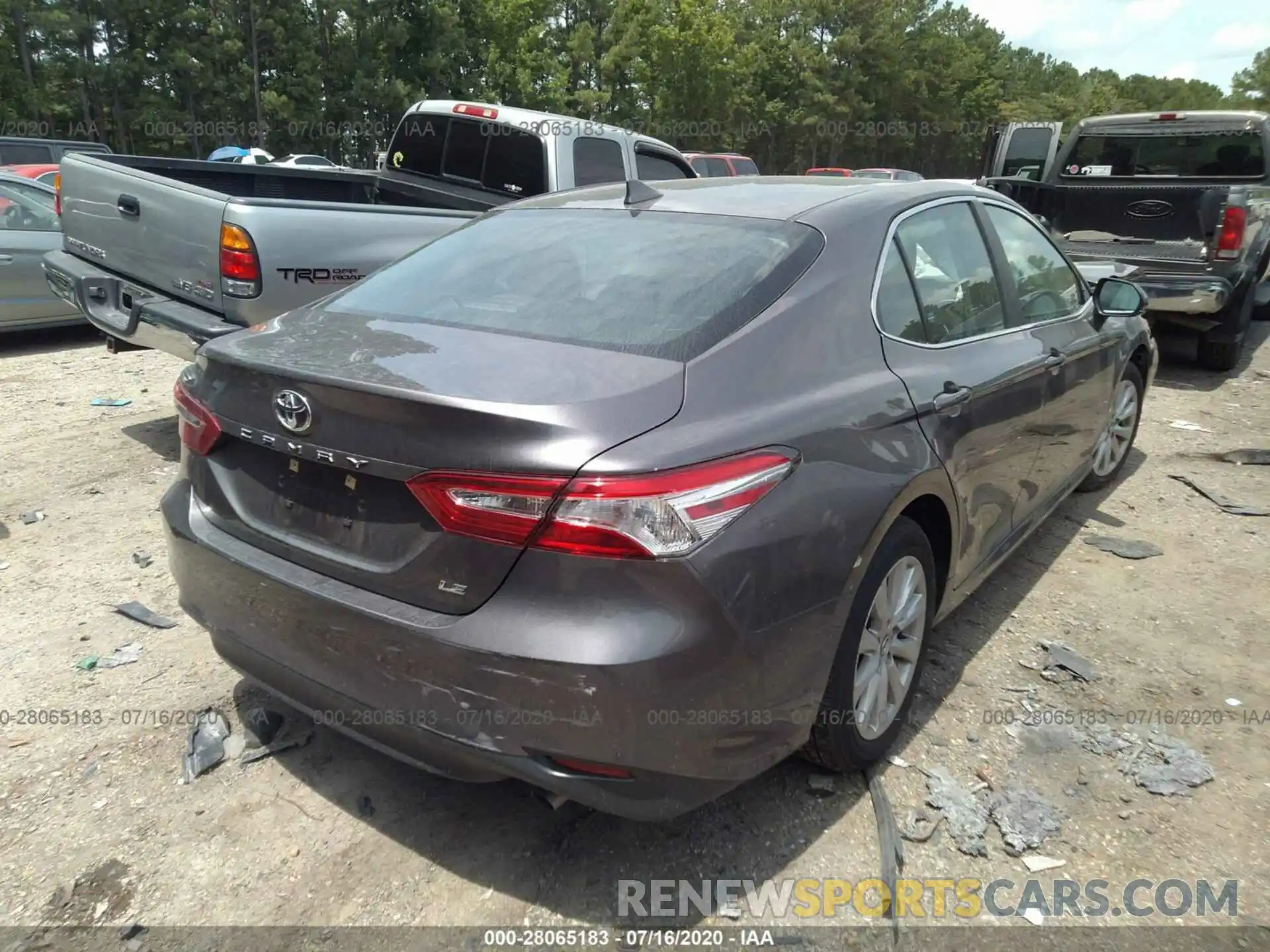 4 Photograph of a damaged car 4T1C11AKXLU301450 TOYOTA CAMRY 2020