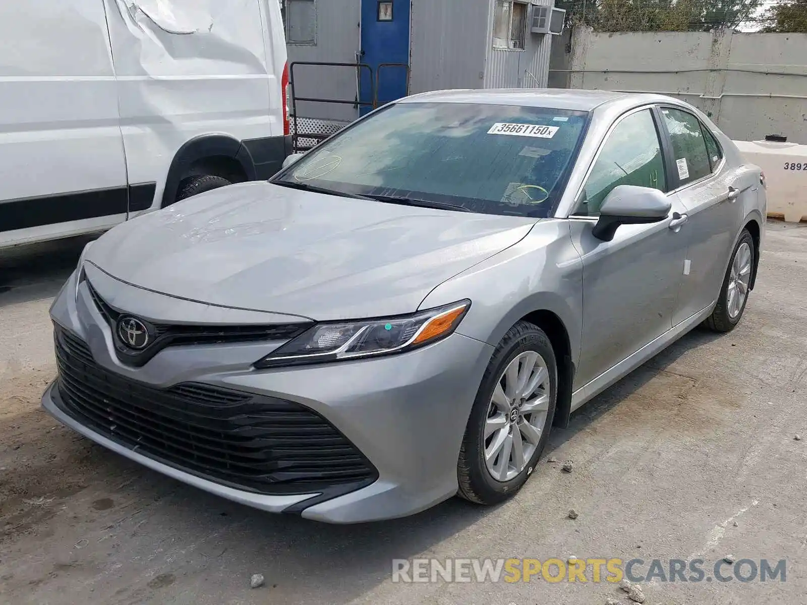 2 Photograph of a damaged car 4T1C11AKXLU301948 TOYOTA CAMRY 2020