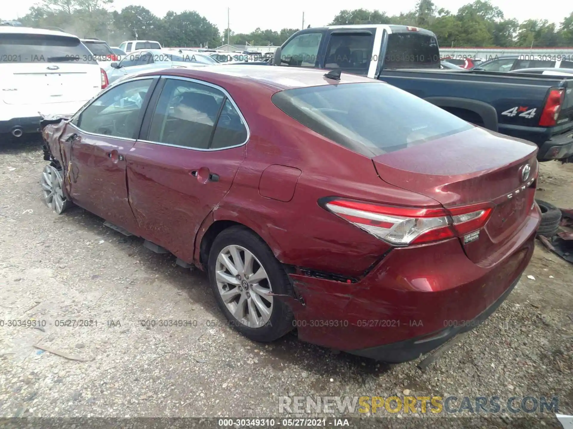 3 Photograph of a damaged car 4T1C11AKXLU318846 TOYOTA CAMRY 2020