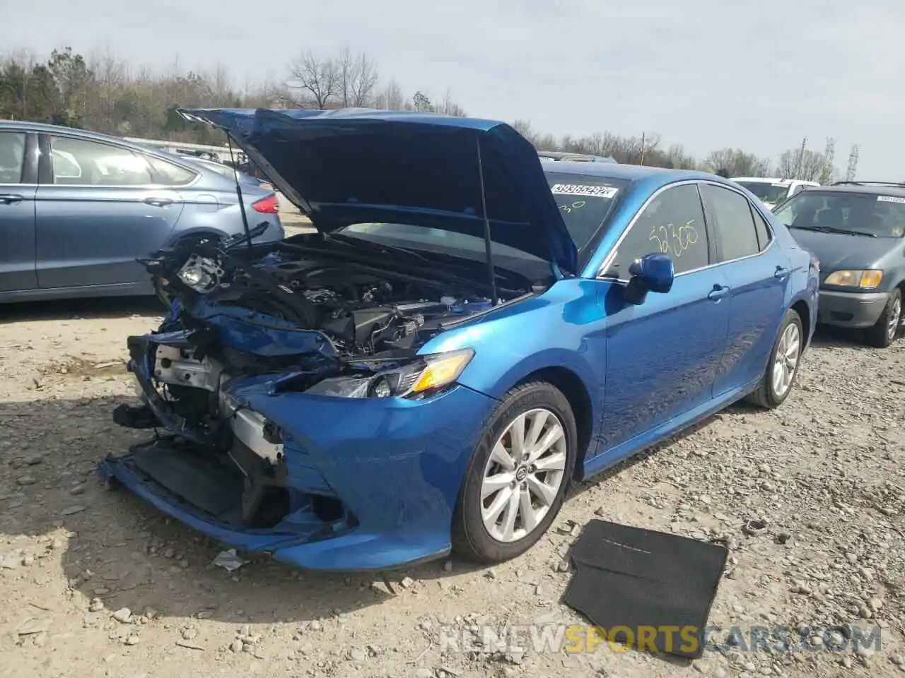 2 Photograph of a damaged car 4T1C11AKXLU327630 TOYOTA CAMRY 2020