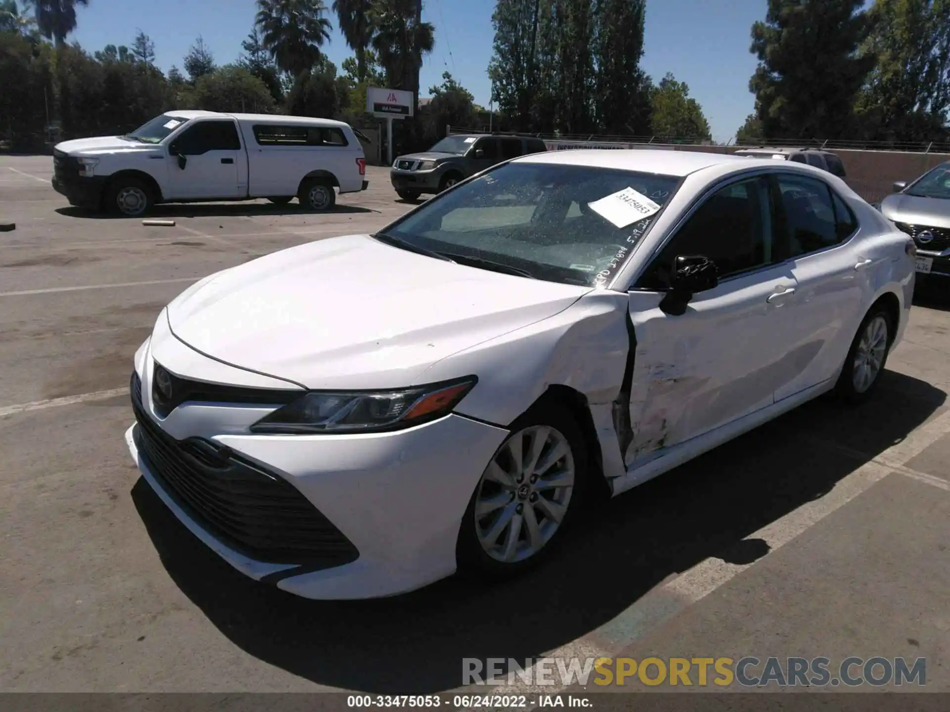 2 Photograph of a damaged car 4T1C11AKXLU333833 TOYOTA CAMRY 2020