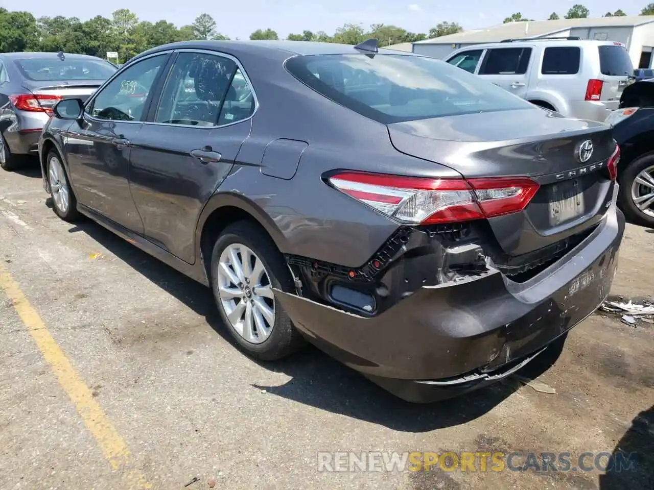 3 Photograph of a damaged car 4T1C11AKXLU338661 TOYOTA CAMRY 2020