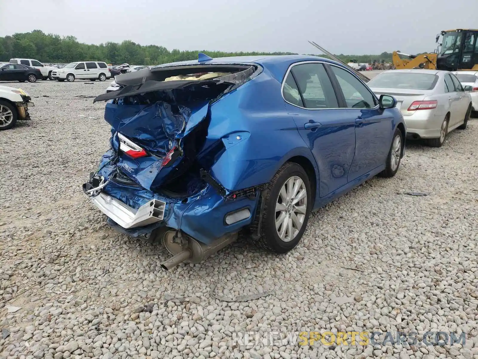 4 Photograph of a damaged car 4T1C11AKXLU341415 TOYOTA CAMRY 2020