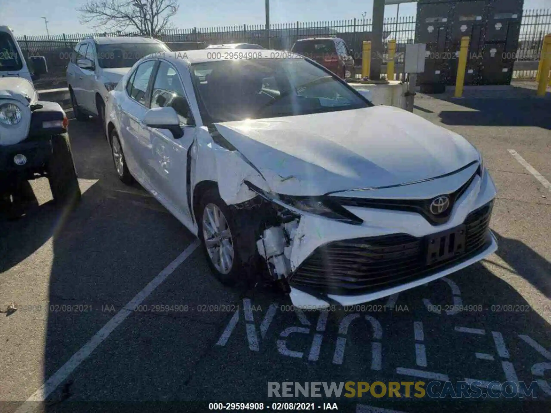 13 Photograph of a damaged car 4T1C11AKXLU342726 TOYOTA CAMRY 2020