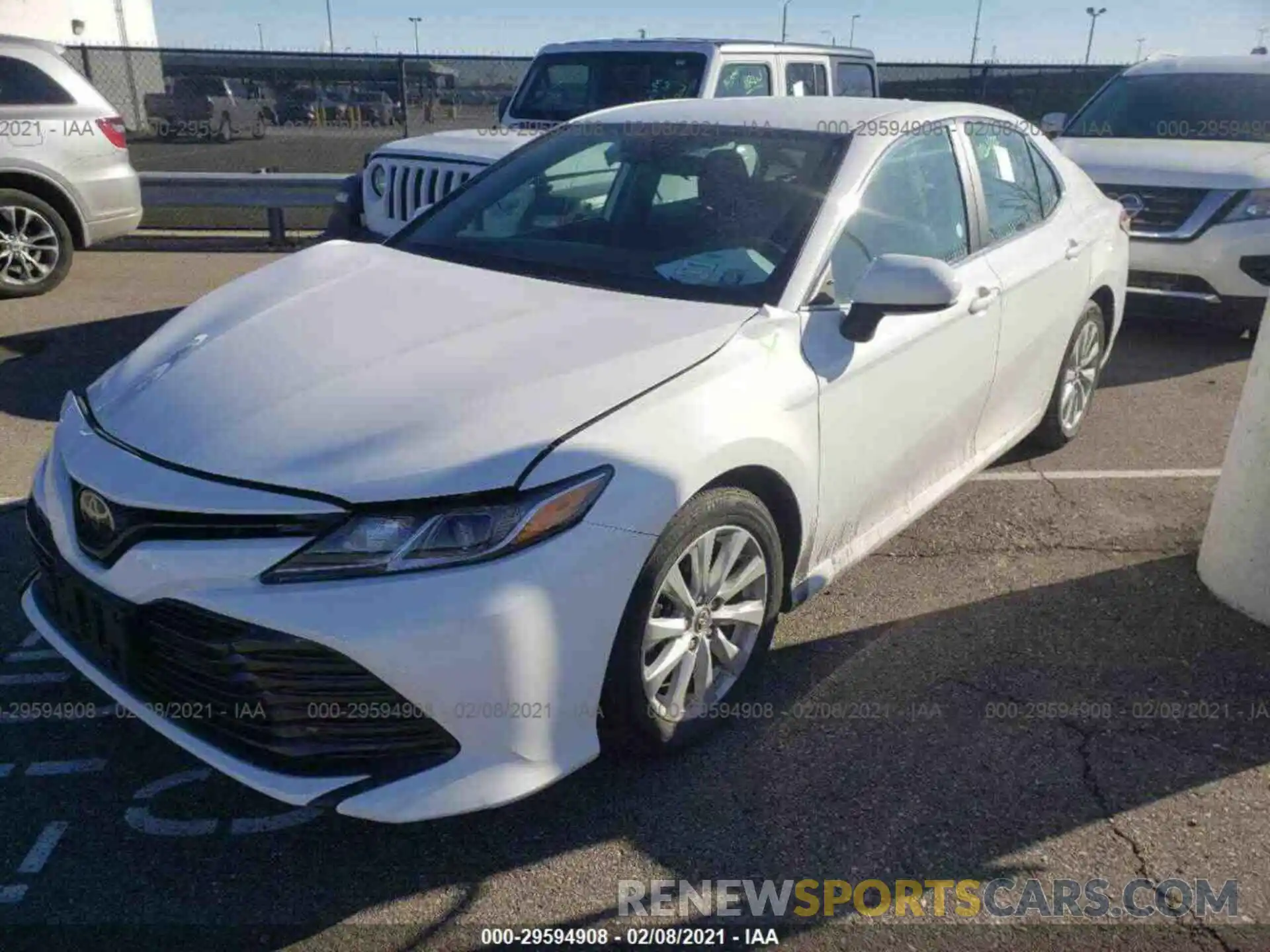 15 Photograph of a damaged car 4T1C11AKXLU342726 TOYOTA CAMRY 2020