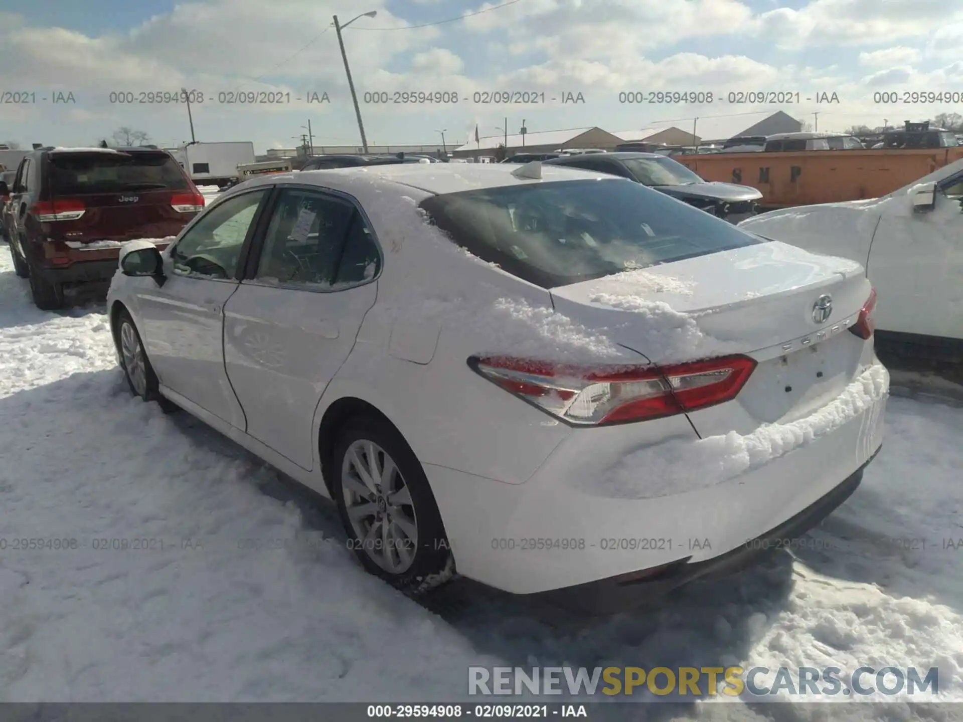 3 Photograph of a damaged car 4T1C11AKXLU342726 TOYOTA CAMRY 2020