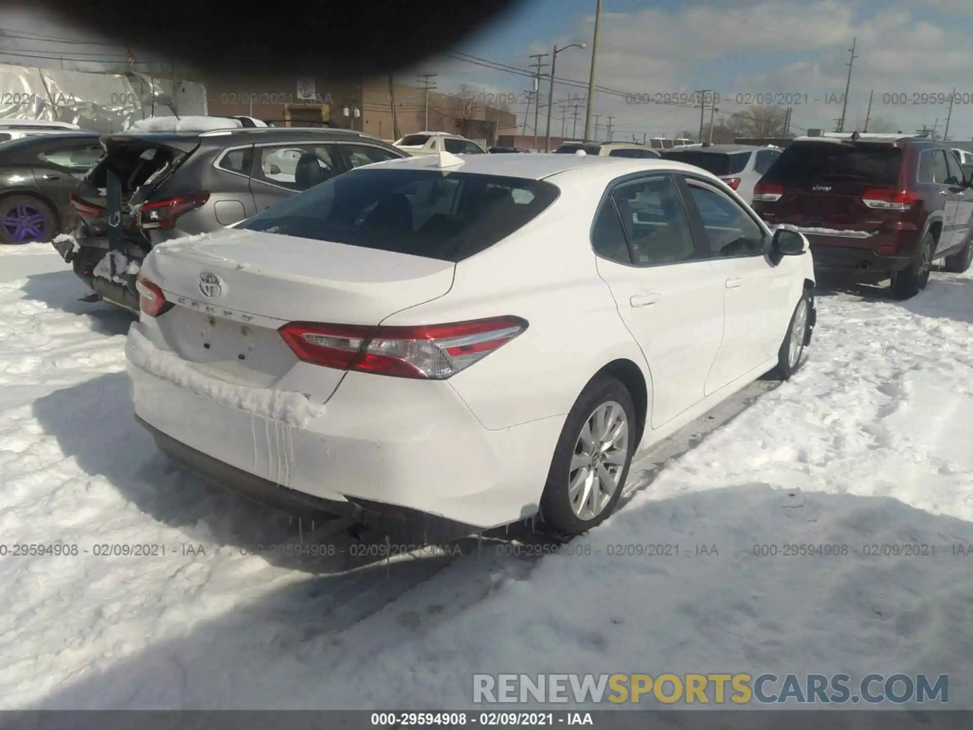 4 Photograph of a damaged car 4T1C11AKXLU342726 TOYOTA CAMRY 2020