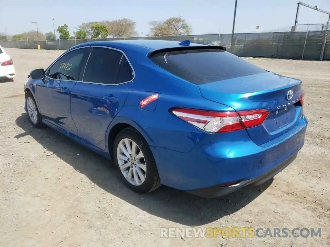 3 Photograph of a damaged car 4T1C11AKXLU343231 TOYOTA CAMRY 2020