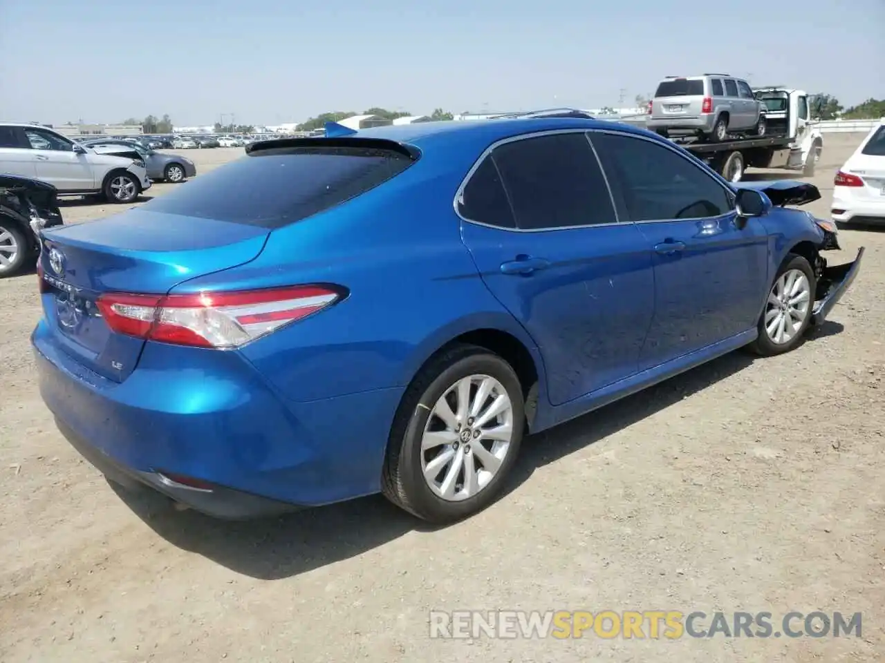 4 Photograph of a damaged car 4T1C11AKXLU343231 TOYOTA CAMRY 2020