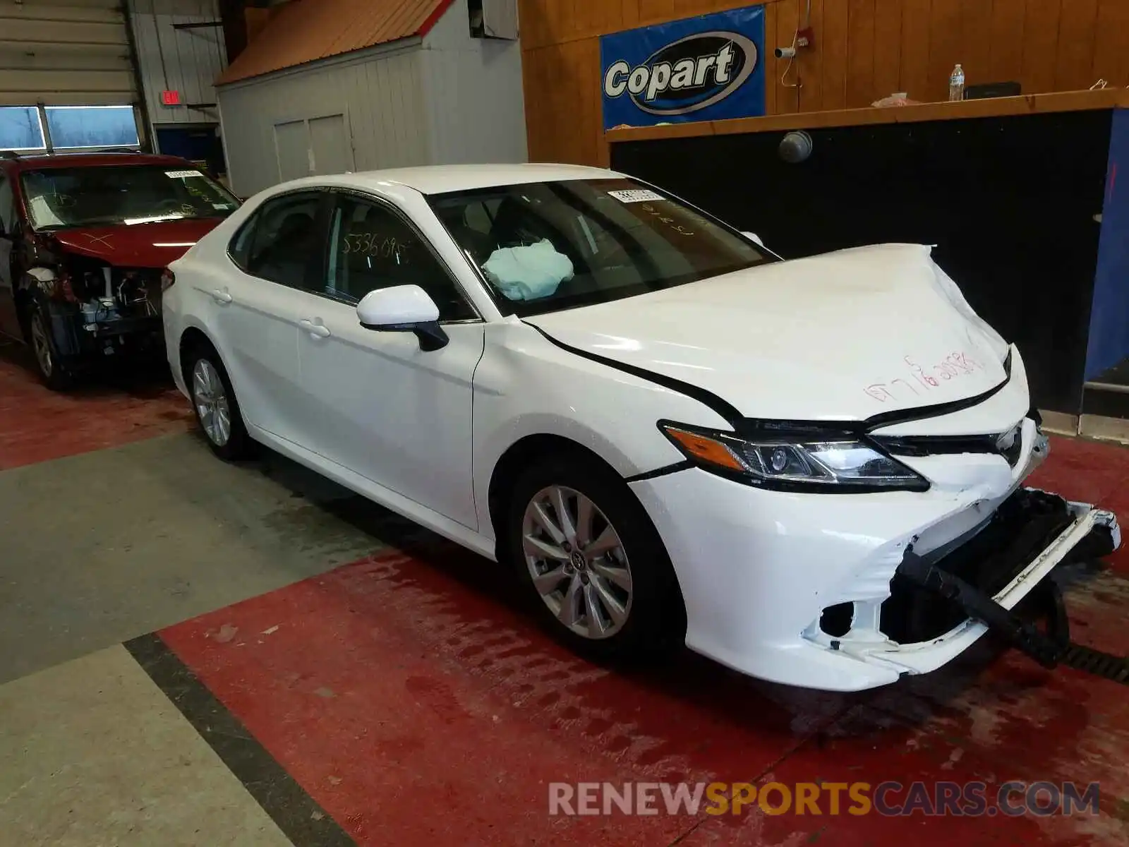 1 Photograph of a damaged car 4T1C11AKXLU343410 TOYOTA CAMRY 2020