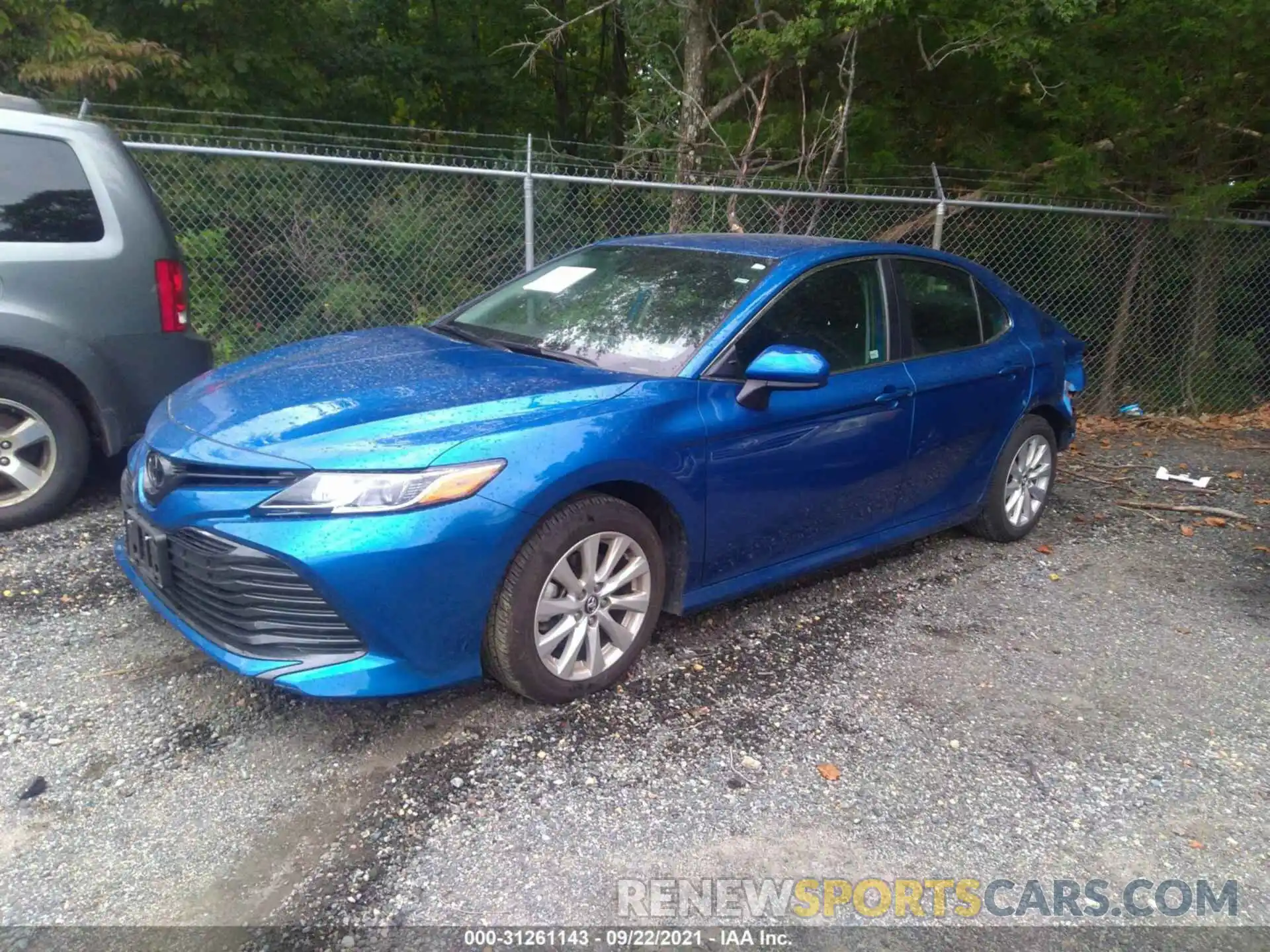 2 Photograph of a damaged car 4T1C11AKXLU354097 TOYOTA CAMRY 2020