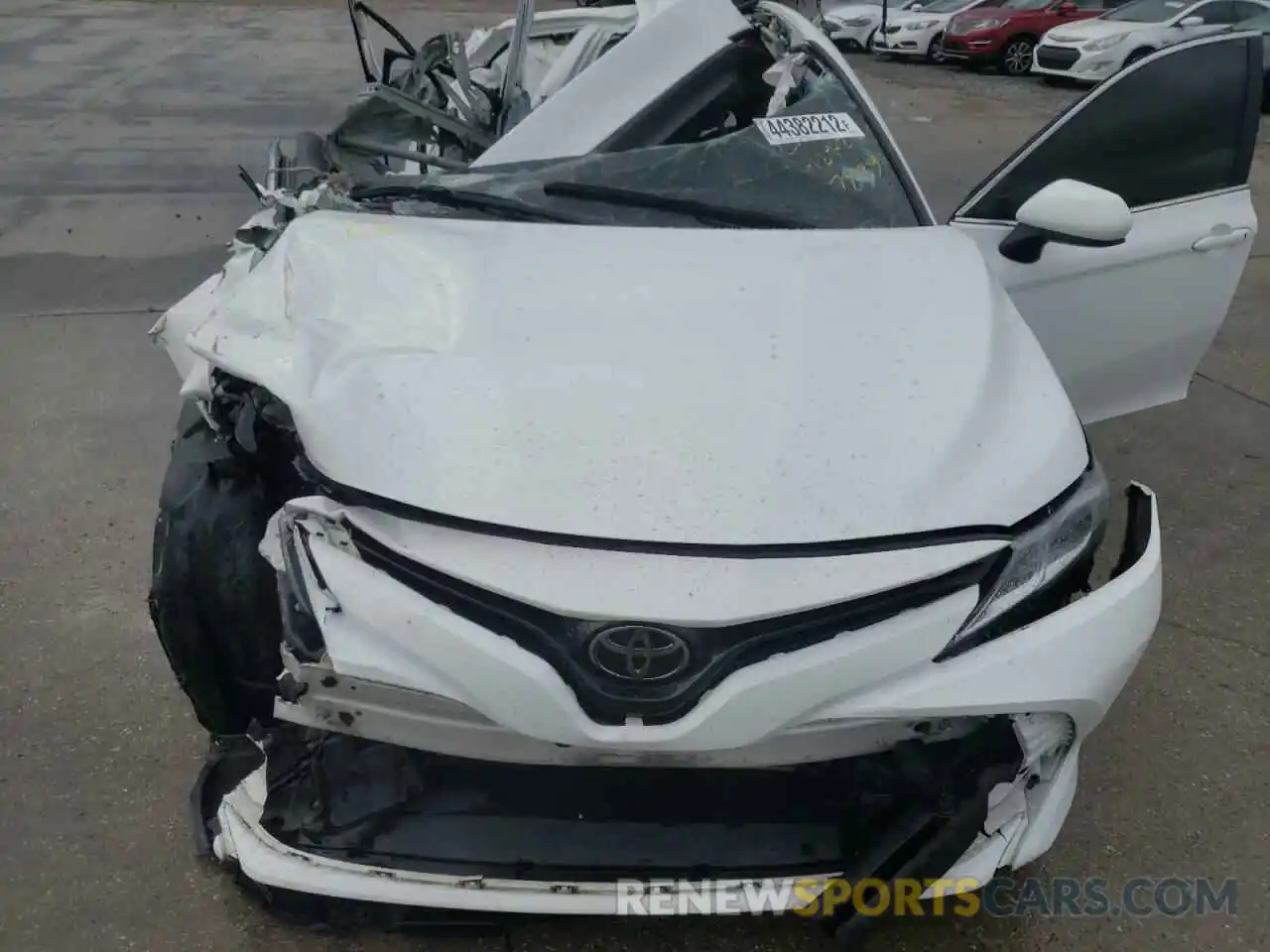 7 Photograph of a damaged car 4T1C11AKXLU357839 TOYOTA CAMRY 2020