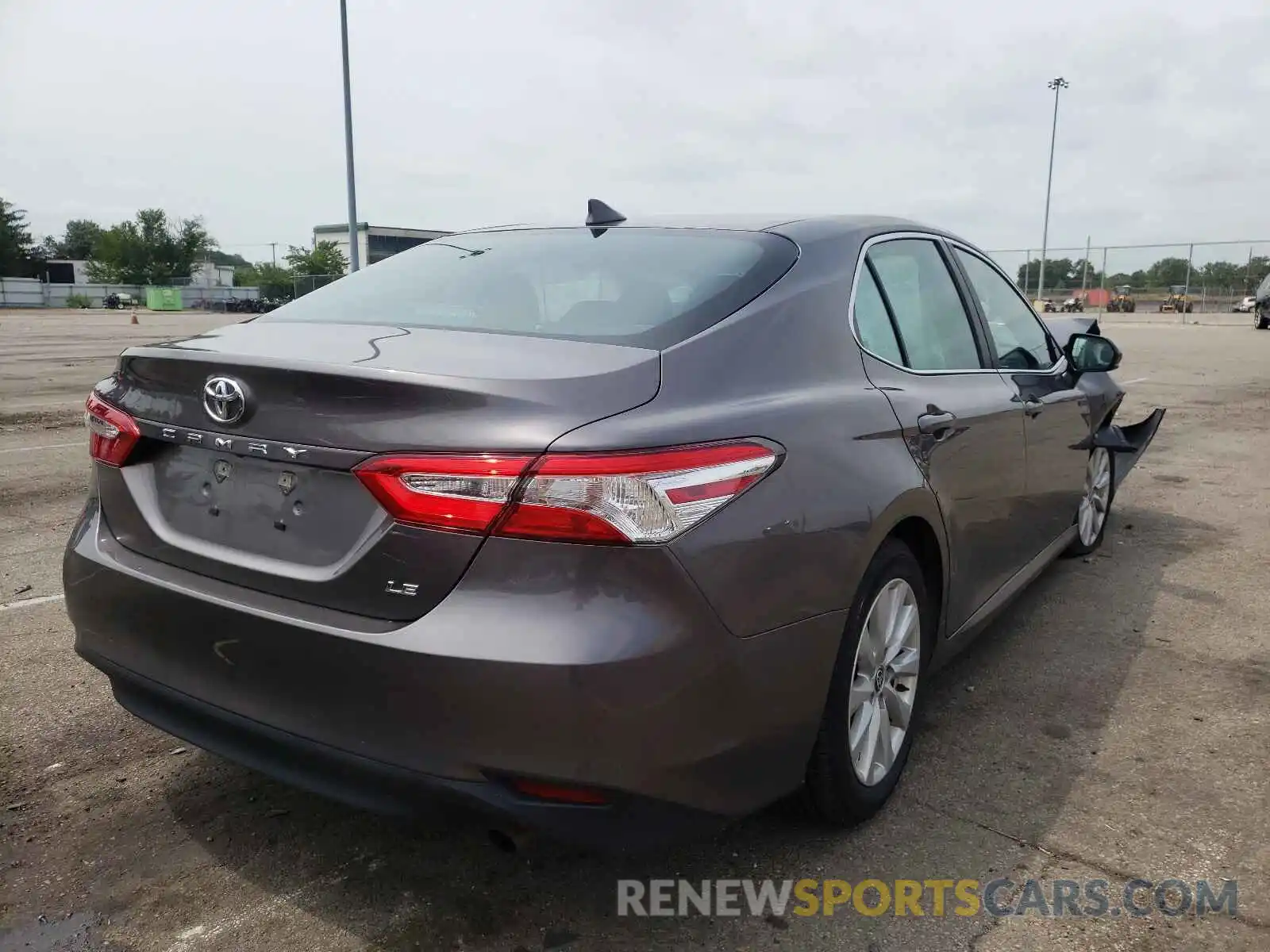 4 Photograph of a damaged car 4T1C11AKXLU362054 TOYOTA CAMRY 2020