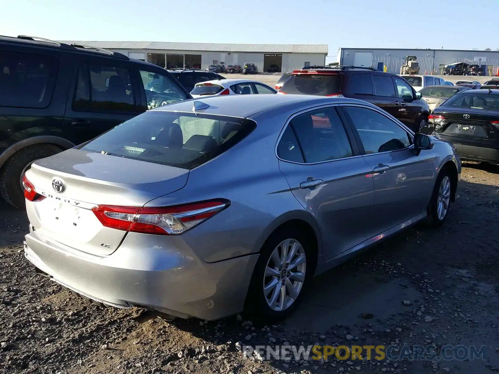 4 Photograph of a damaged car 4T1C11AKXLU363205 TOYOTA CAMRY 2020