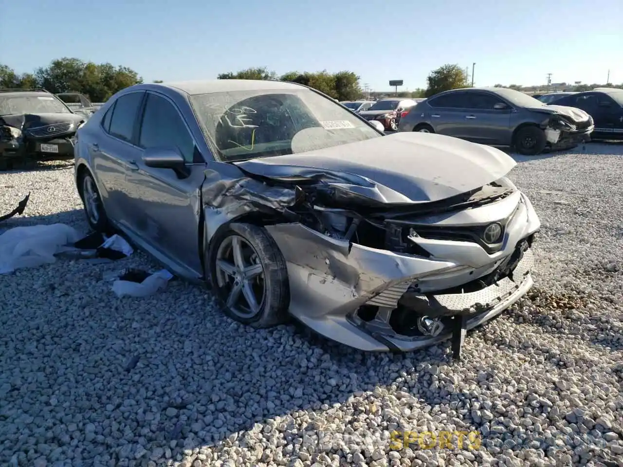 1 Photograph of a damaged car 4T1C11AKXLU366444 TOYOTA CAMRY 2020