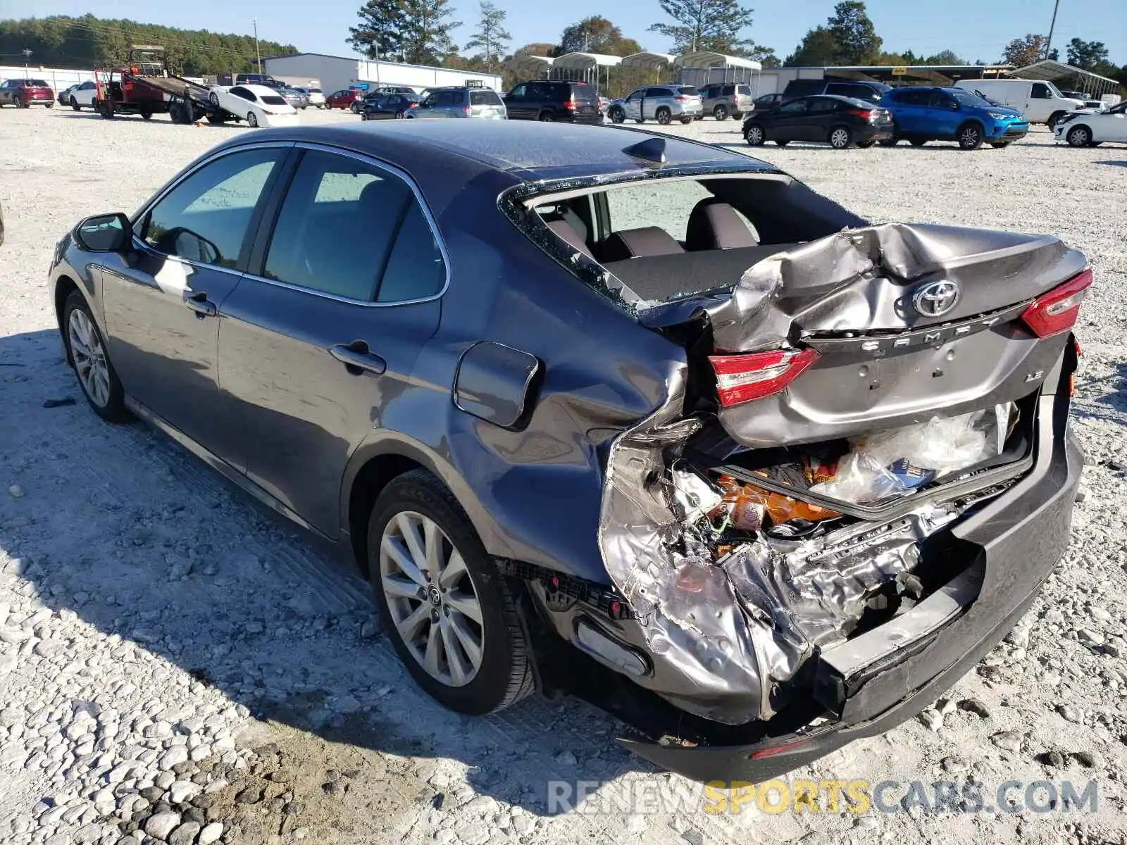 3 Photograph of a damaged car 4T1C11AKXLU370493 TOYOTA CAMRY 2020