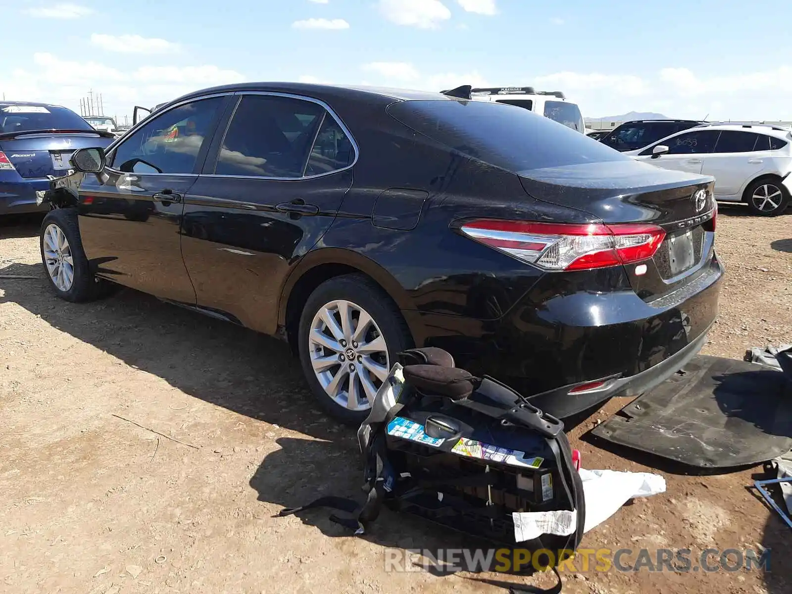 3 Photograph of a damaged car 4T1C11AKXLU383258 TOYOTA CAMRY 2020