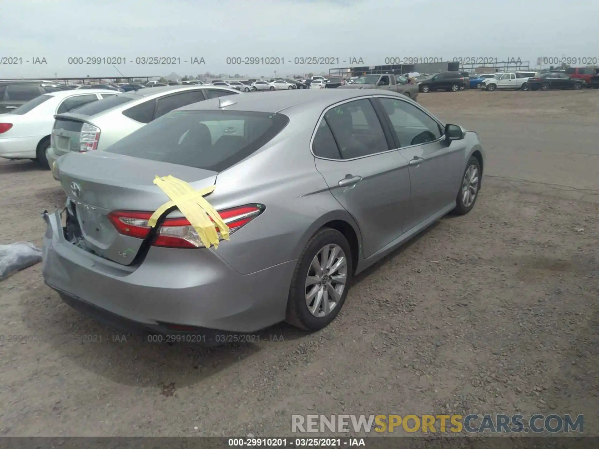 4 Photograph of a damaged car 4T1C11AKXLU389741 TOYOTA CAMRY 2020