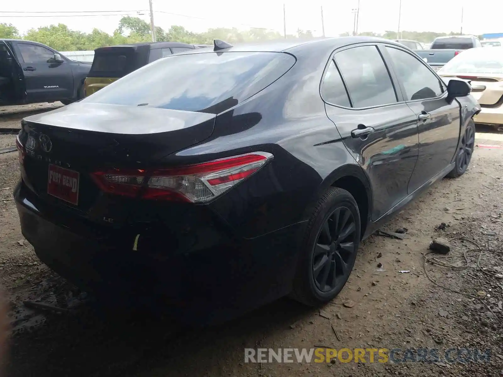 4 Photograph of a damaged car 4T1C11AKXLU398701 TOYOTA CAMRY 2020