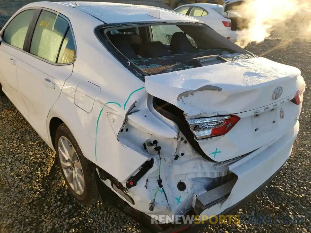 9 Photograph of a damaged car 4T1C11AKXLU503060 TOYOTA CAMRY 2020