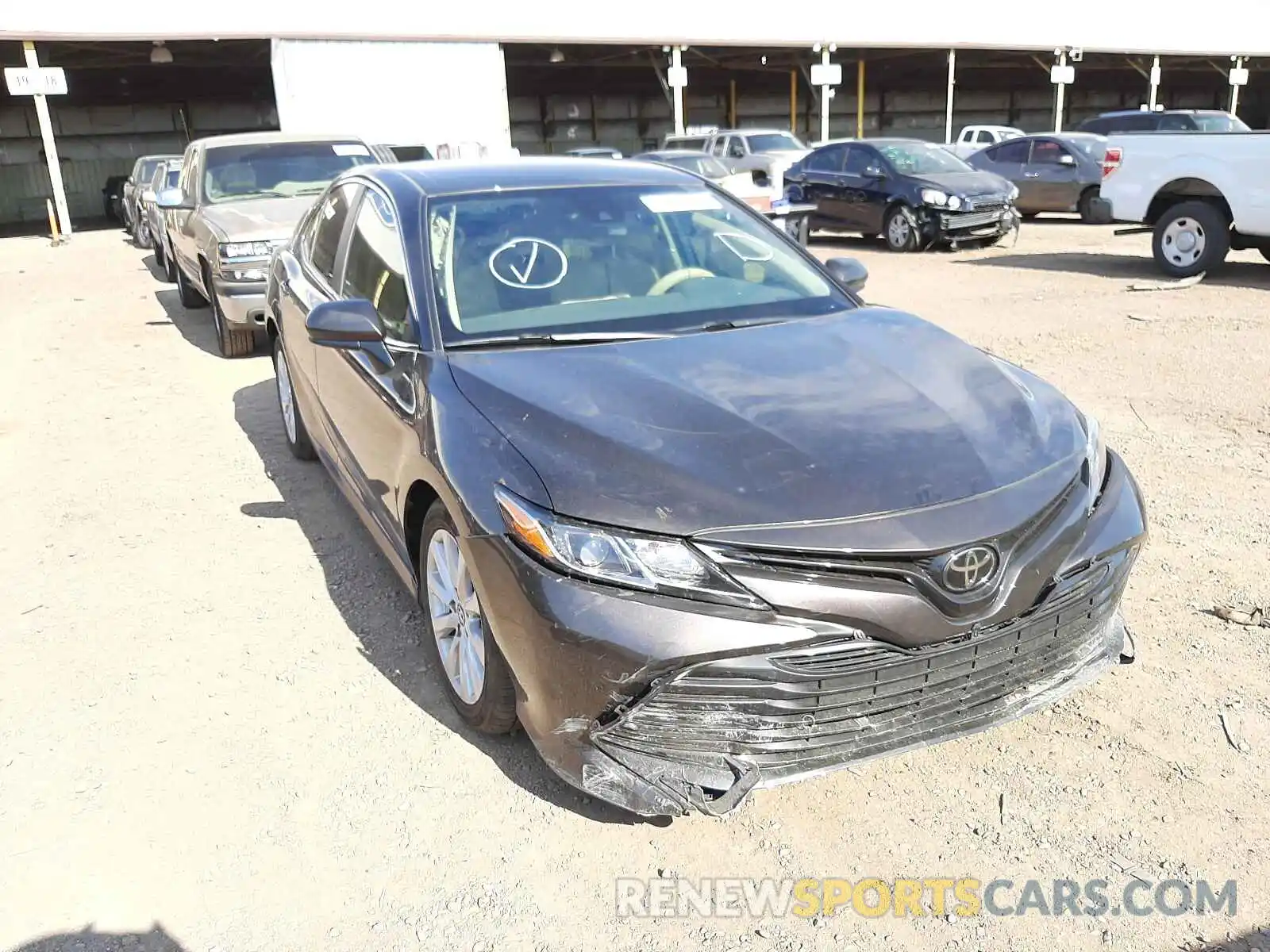 1 Photograph of a damaged car 4T1C11AKXLU861243 TOYOTA CAMRY 2020