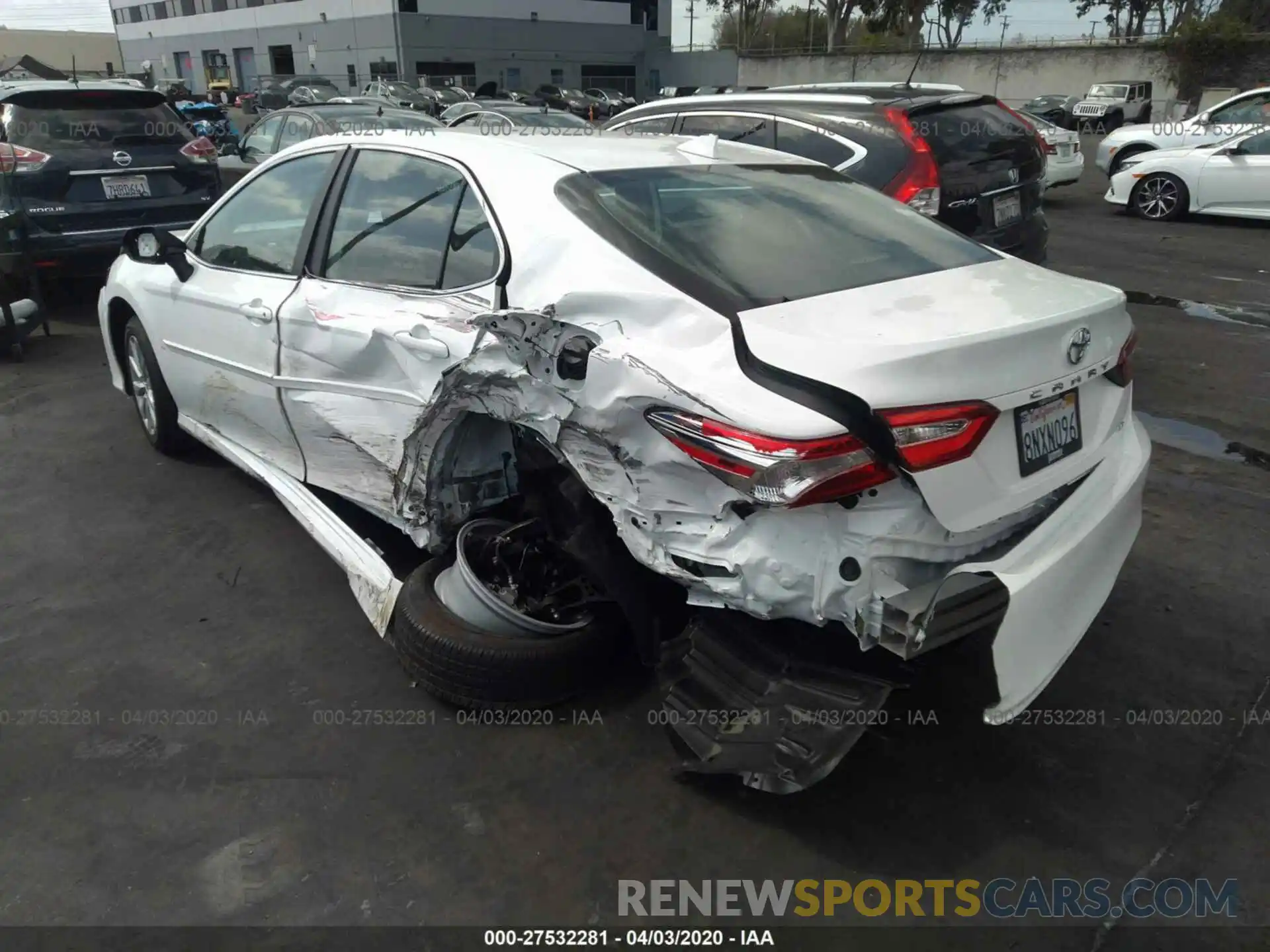 3 Photograph of a damaged car 4T1C11AKXLU862117 TOYOTA CAMRY 2020