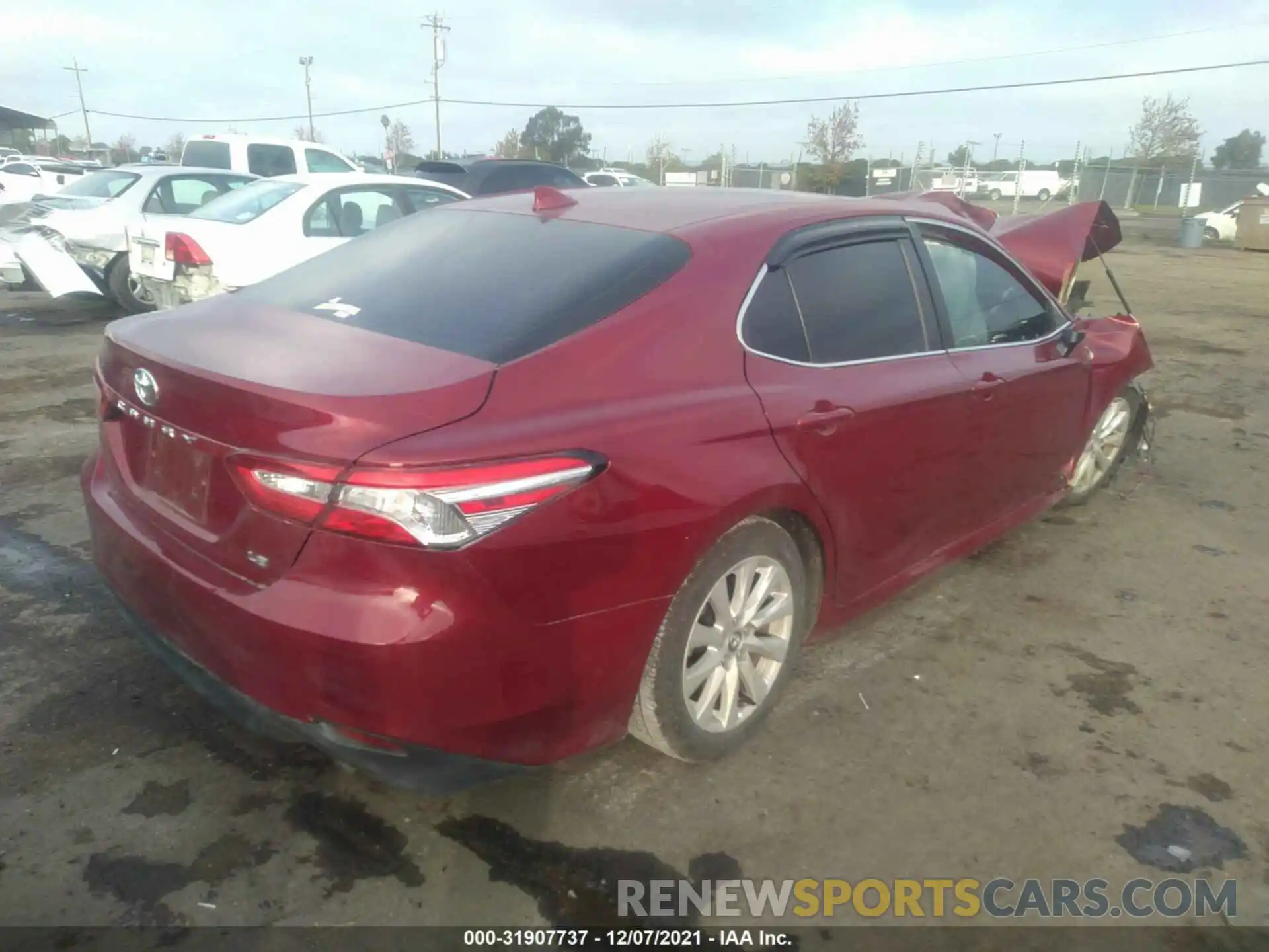 4 Photograph of a damaged car 4T1C11AKXLU862148 TOYOTA CAMRY 2020